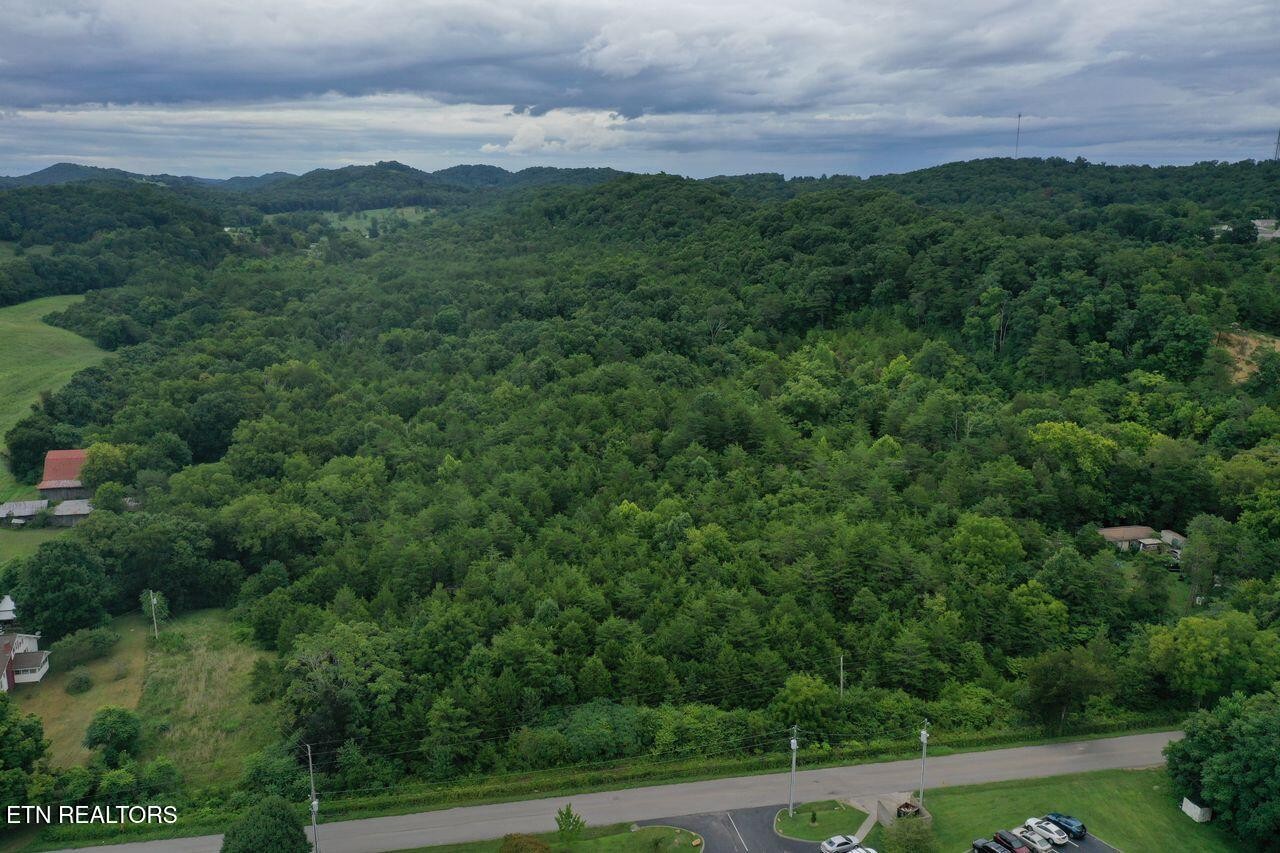 220 Milldale Rd Property Photo 1