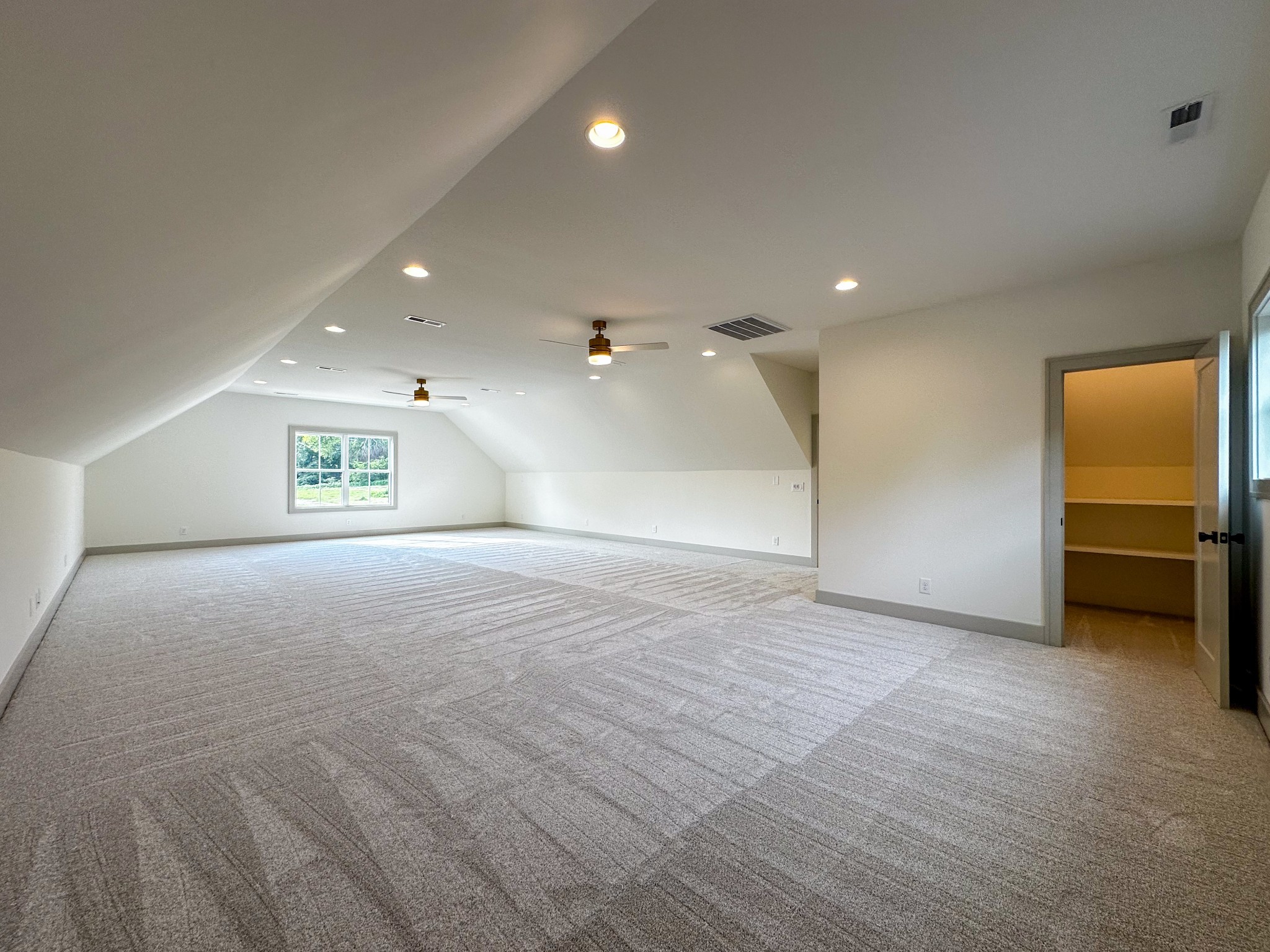 35 Gambil Cove Property Photo 21