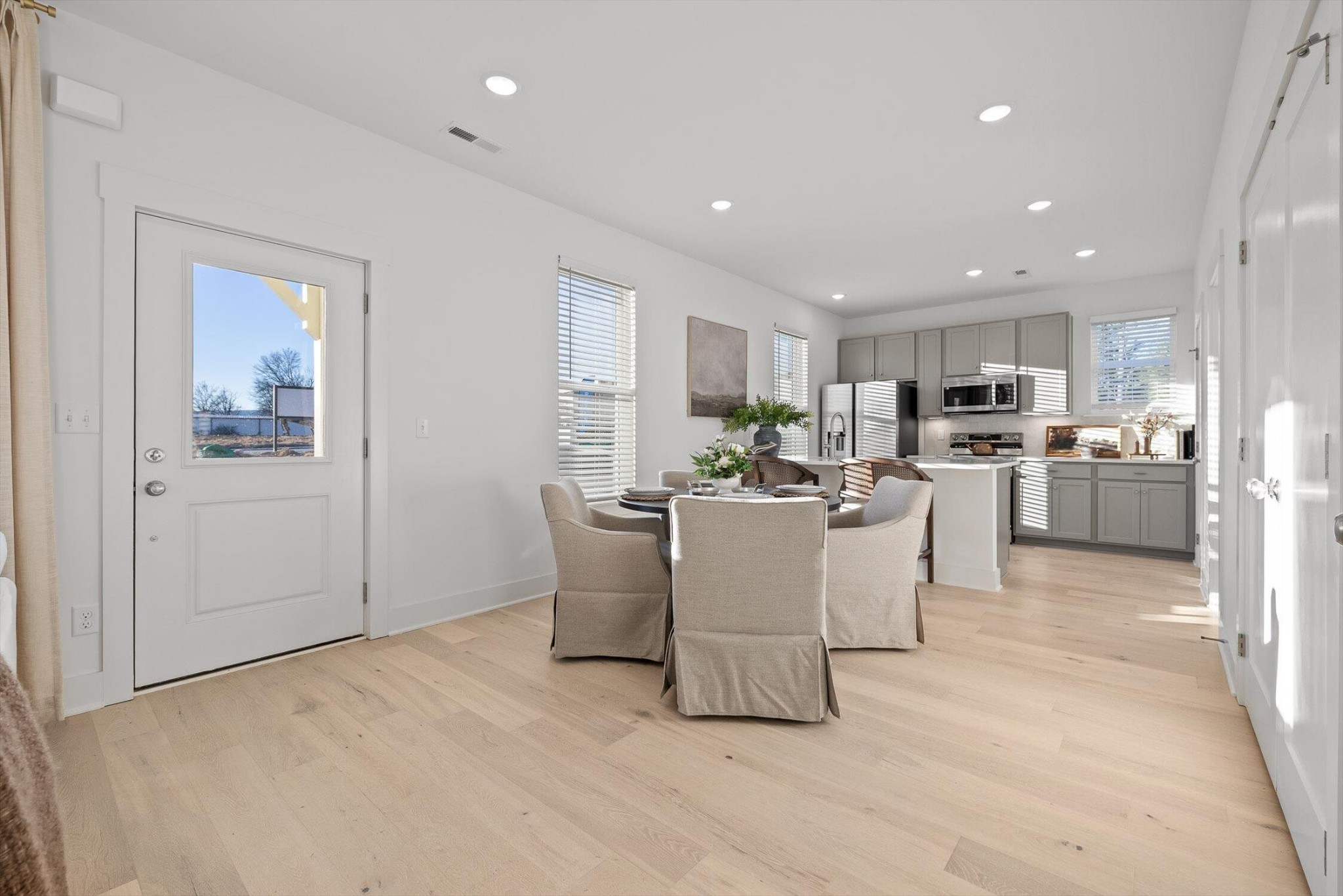 5106 Certain Circle Property Photo 4