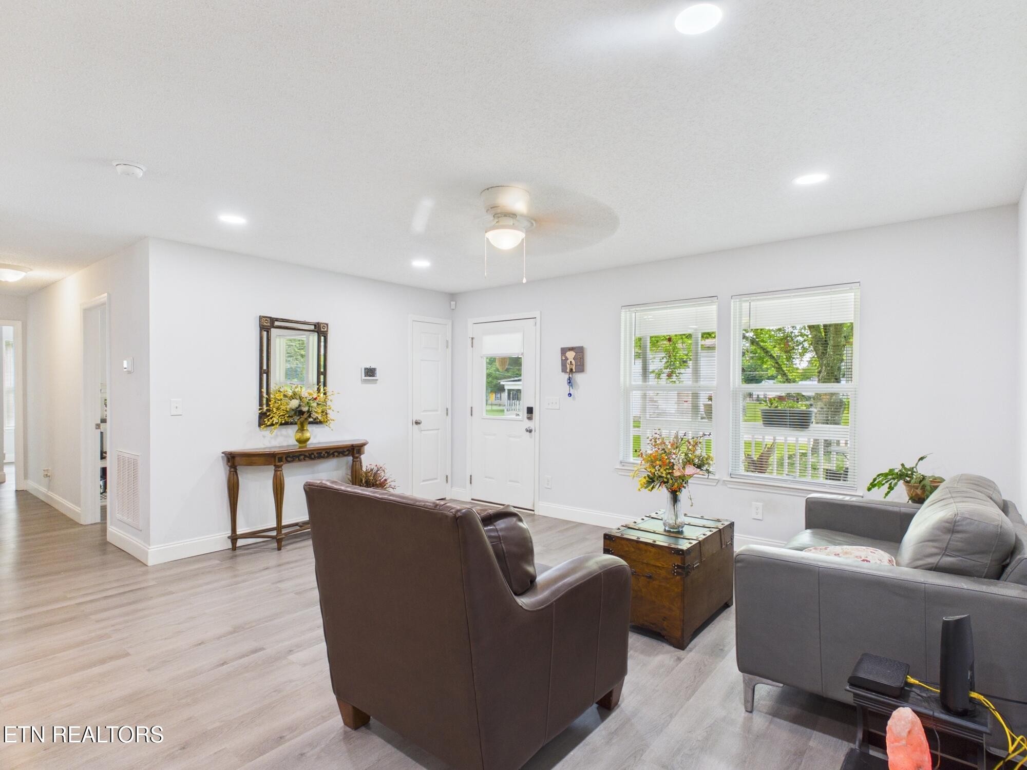 181 Spring St Property Photo 5