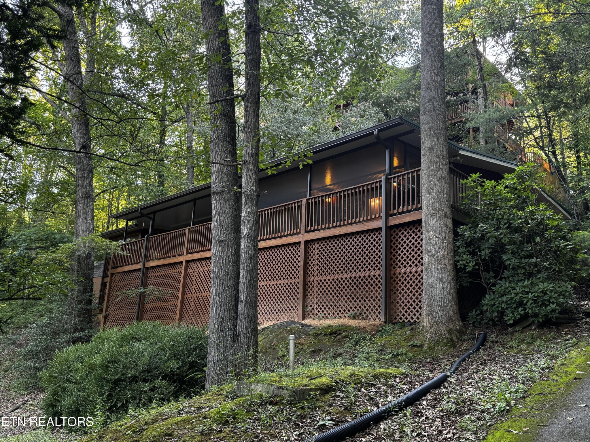 530 Parton Drive Property Photo 1