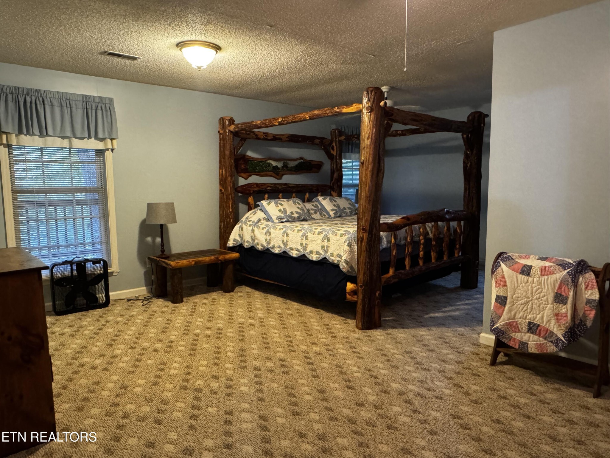 530 Parton Drive Property Photo 14