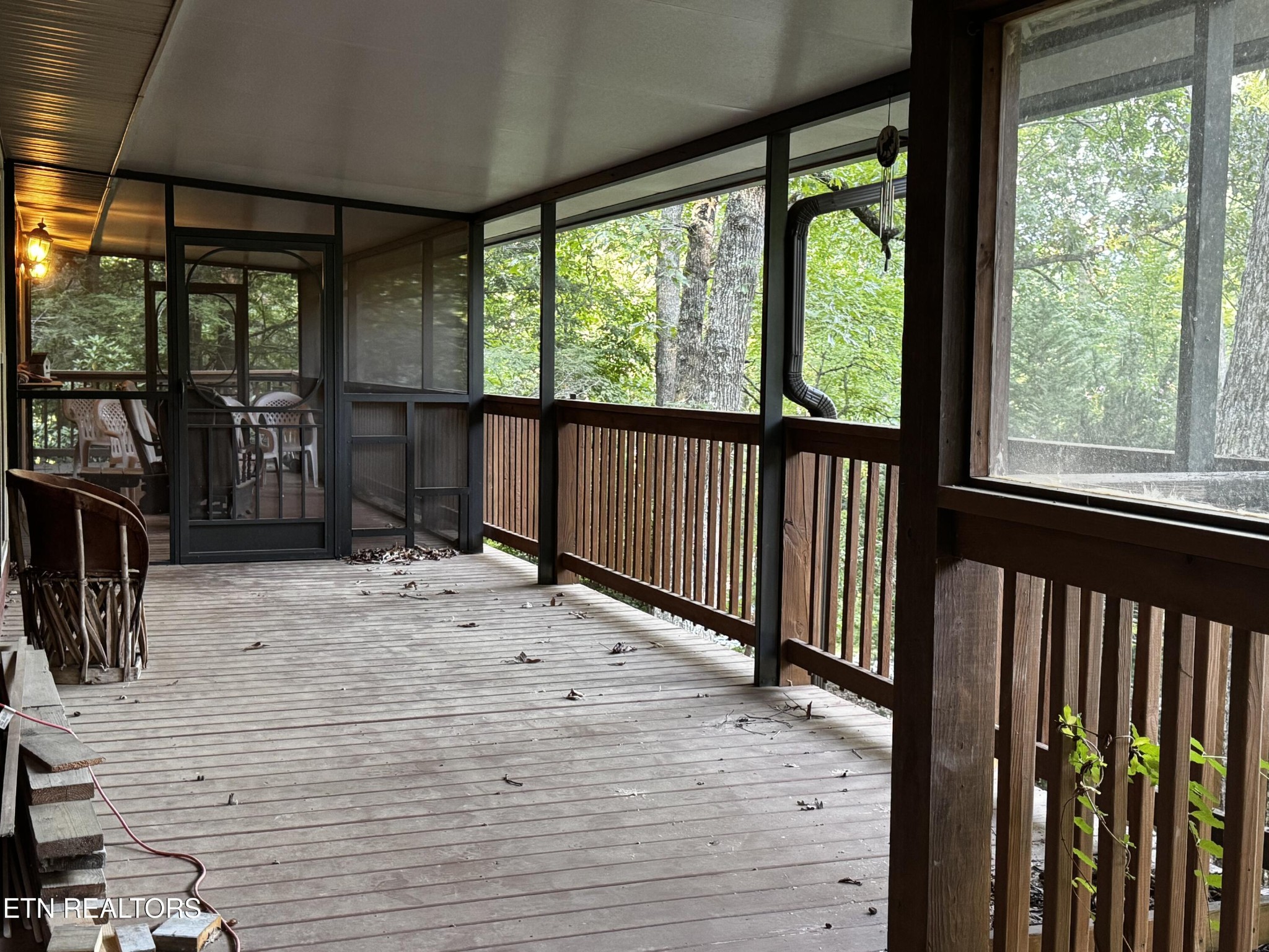 530 Parton Drive Property Photo 21