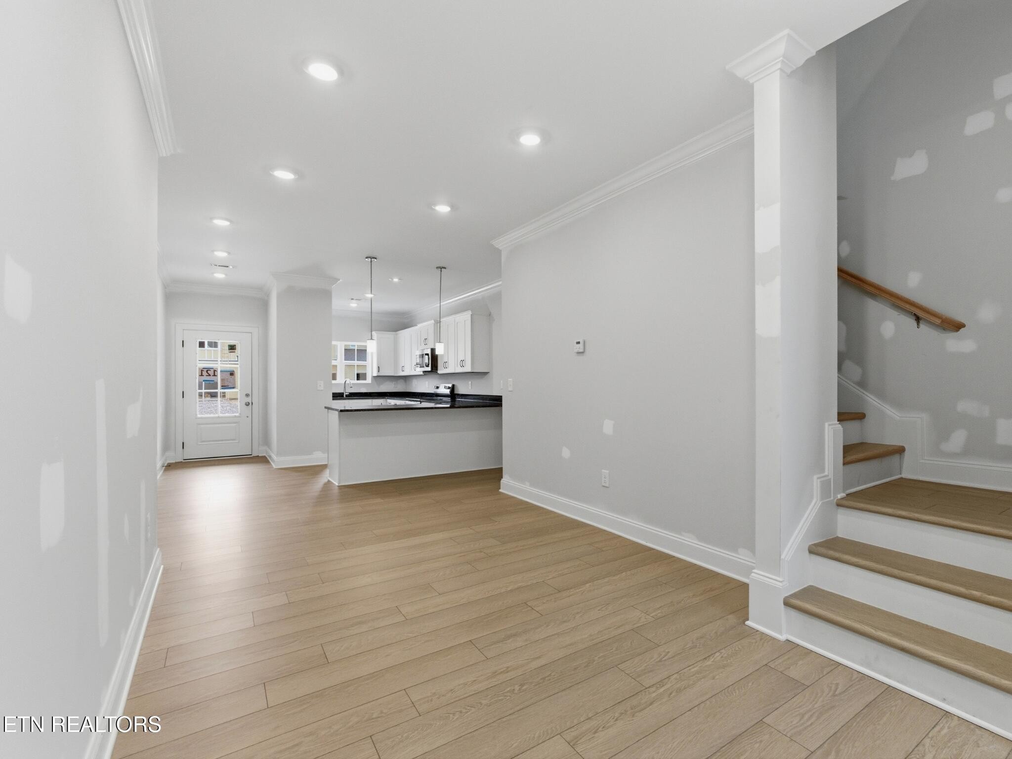 7337 Sun Blossom Lane Property Photo 13