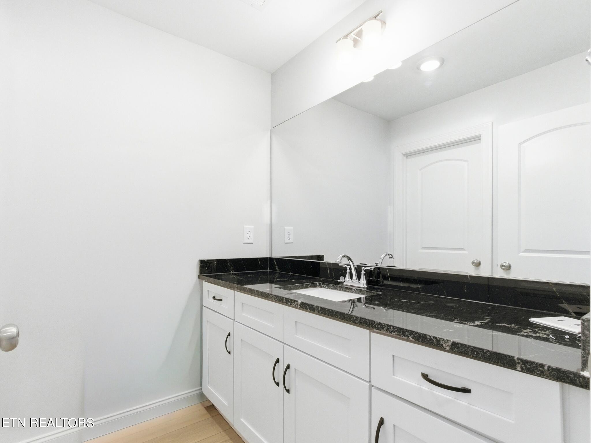 7337 Sun Blossom Lane Property Photo 26