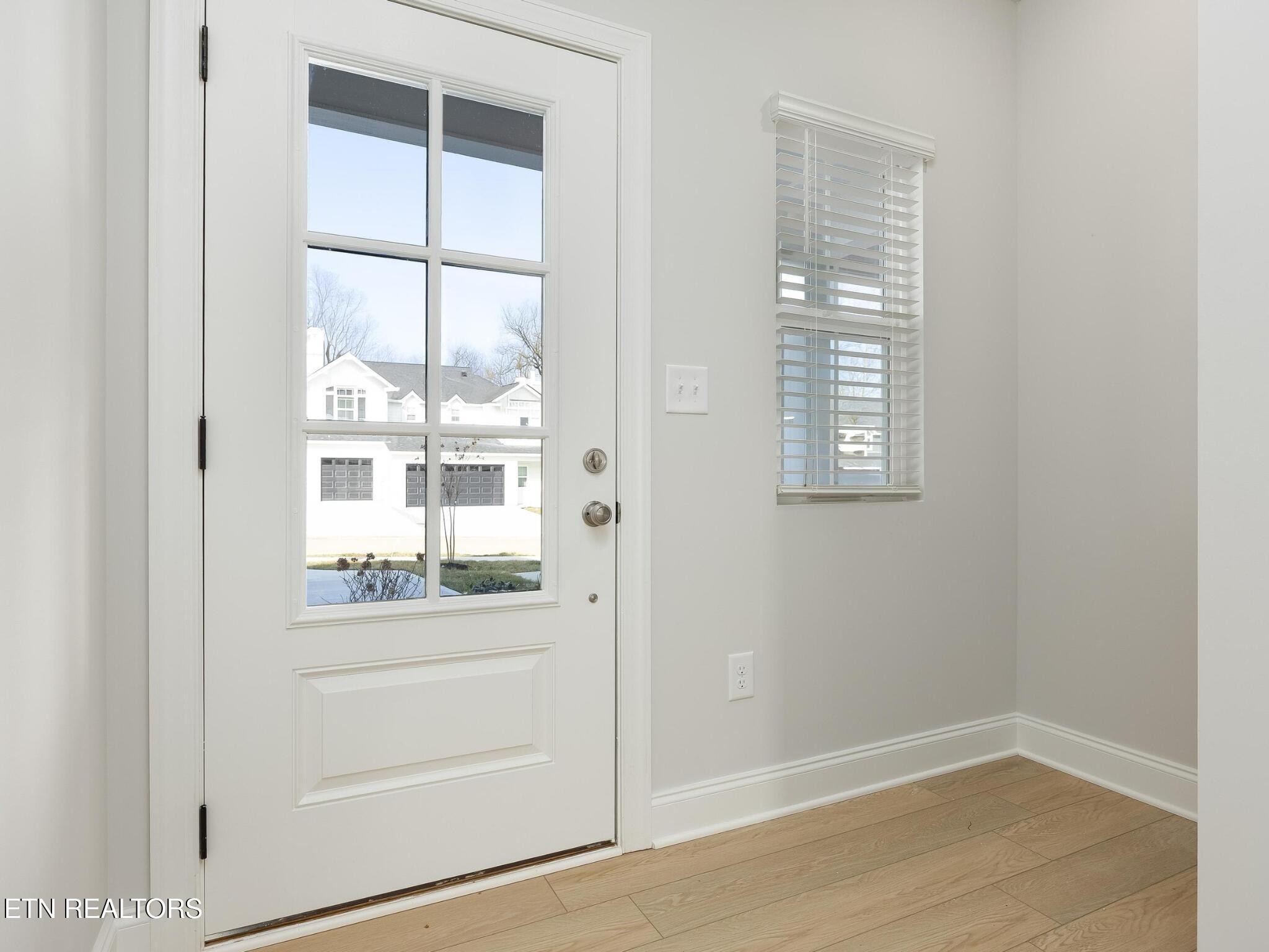 7361 Sun Blossom Lane Property Photo 4