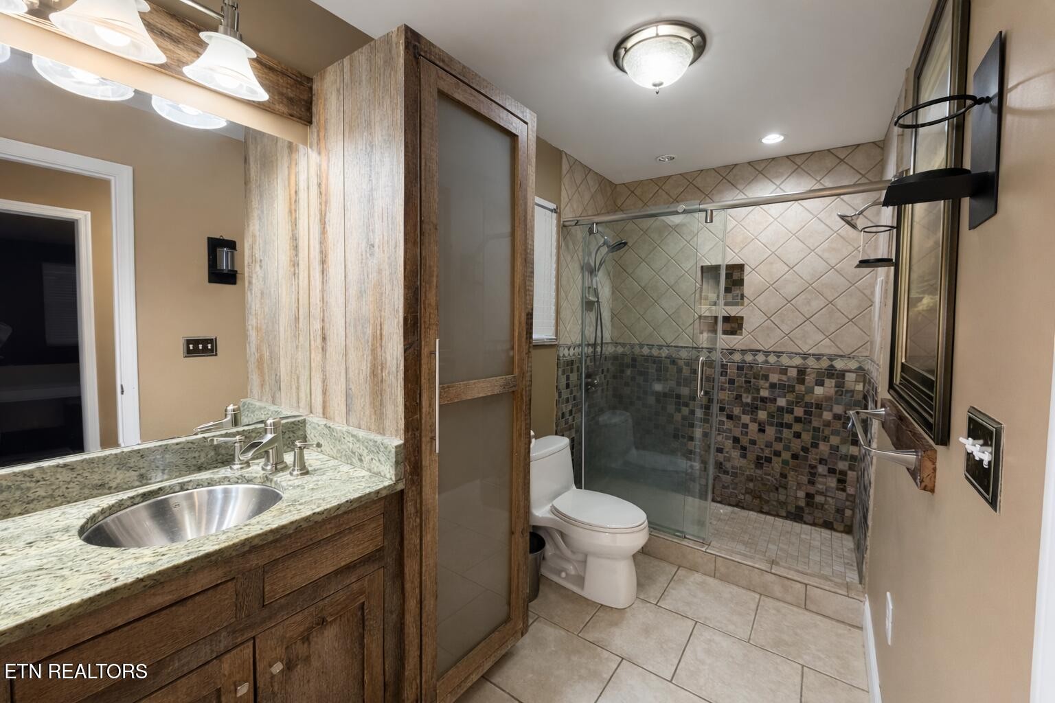 3136 Easy St Property Photo 17