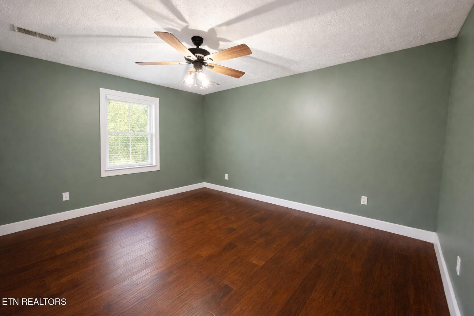 3136 Easy St Property Photo 21