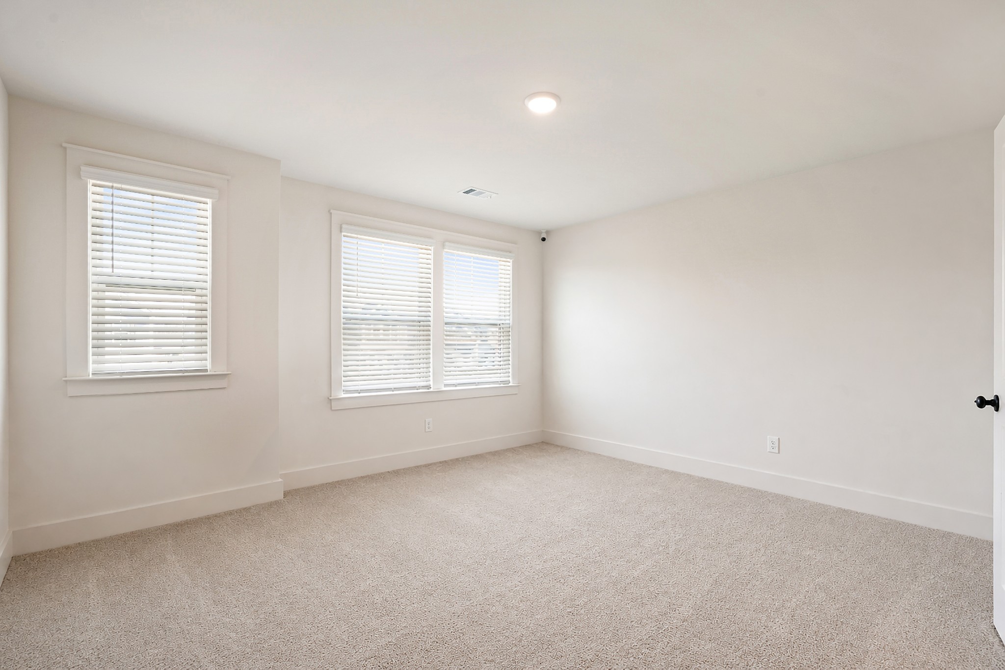 3729 Felipe Way Property Photo 17