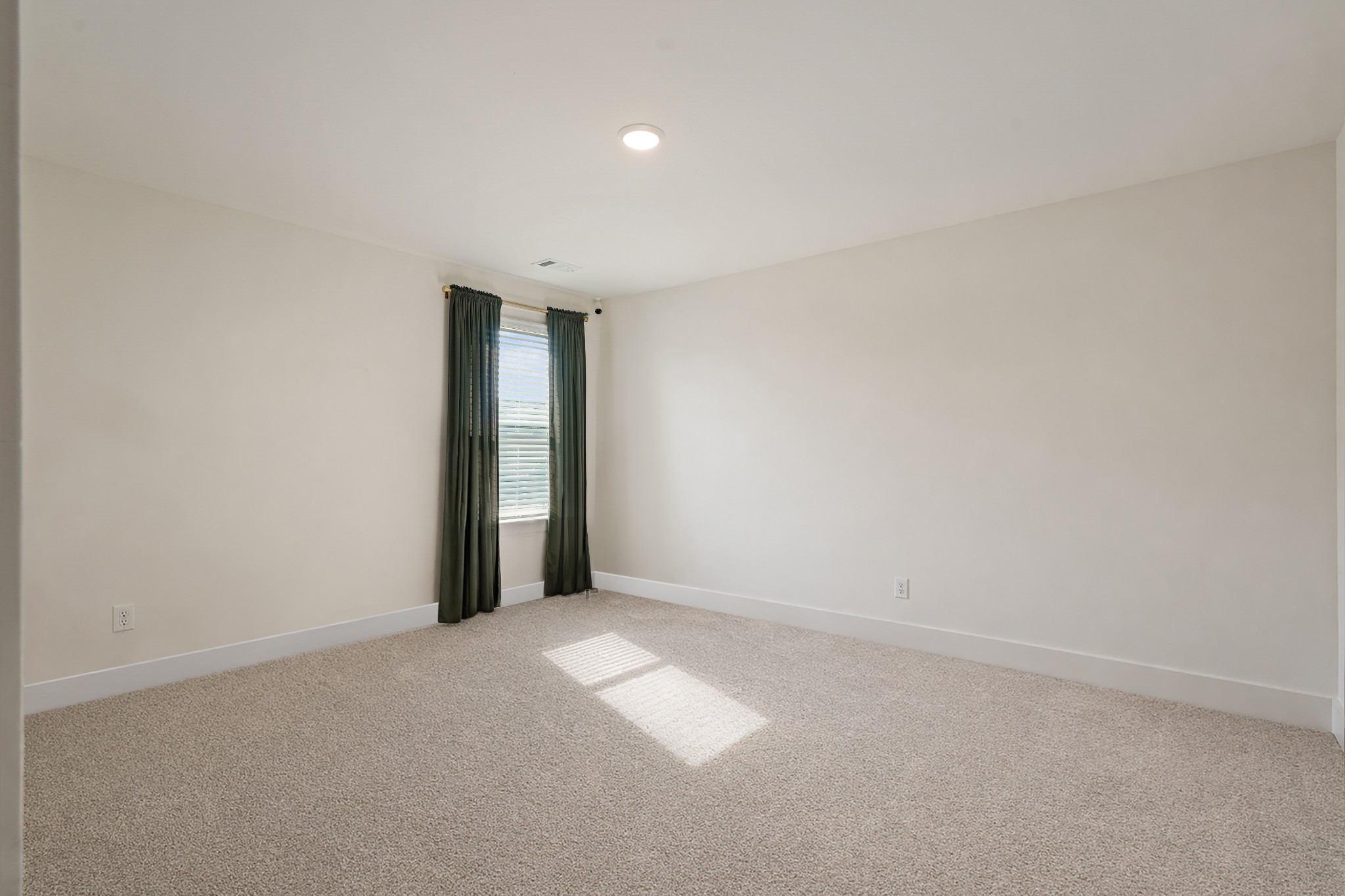 3729 Felipe Way Property Photo 19