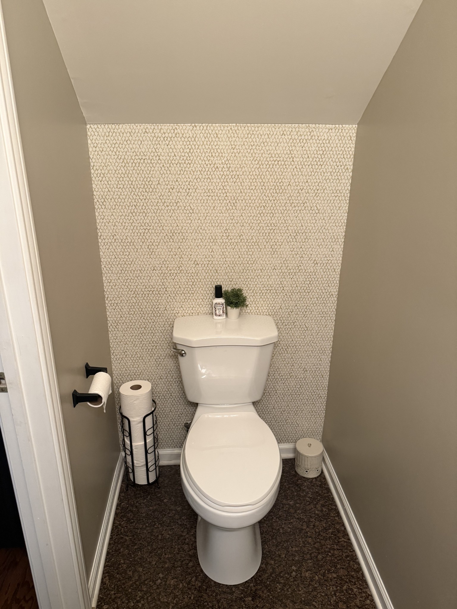 3211 Long Blvd Property Photo 6