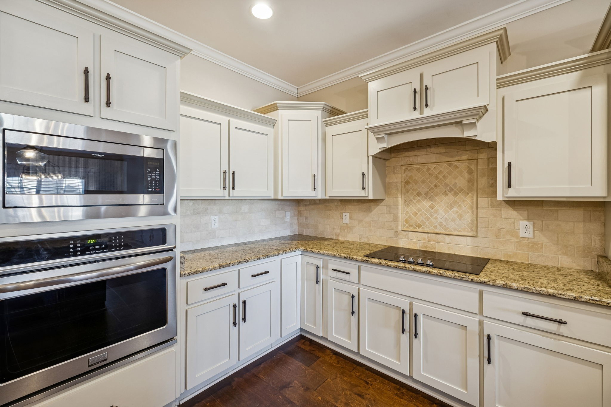 1113 Pegasus Run Property Photo 16
