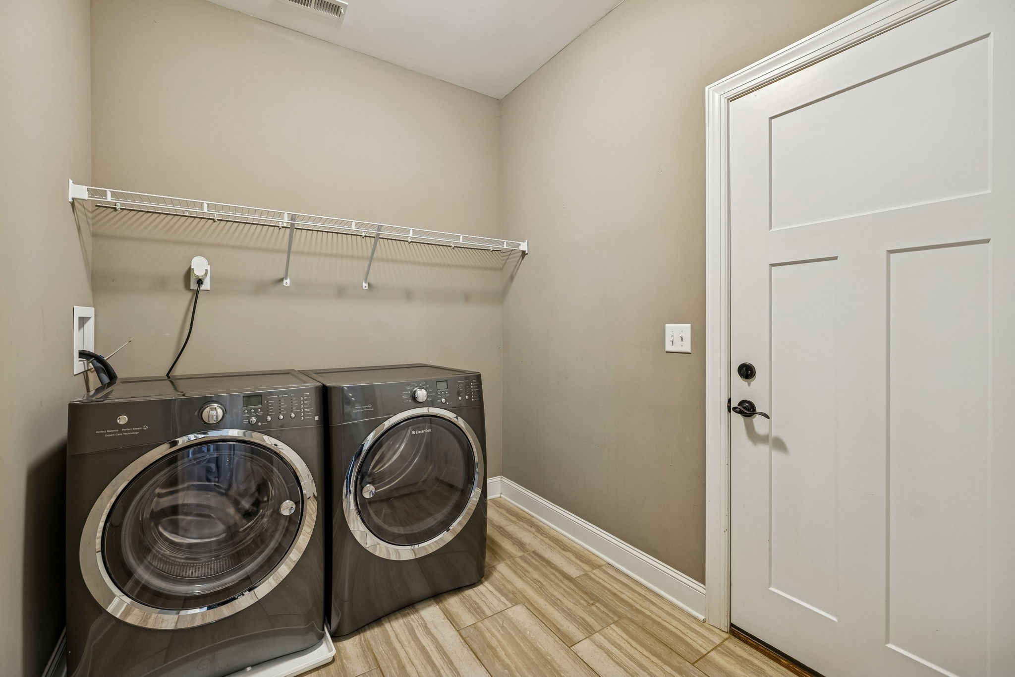 1113 Pegasus Run Property Photo 25
