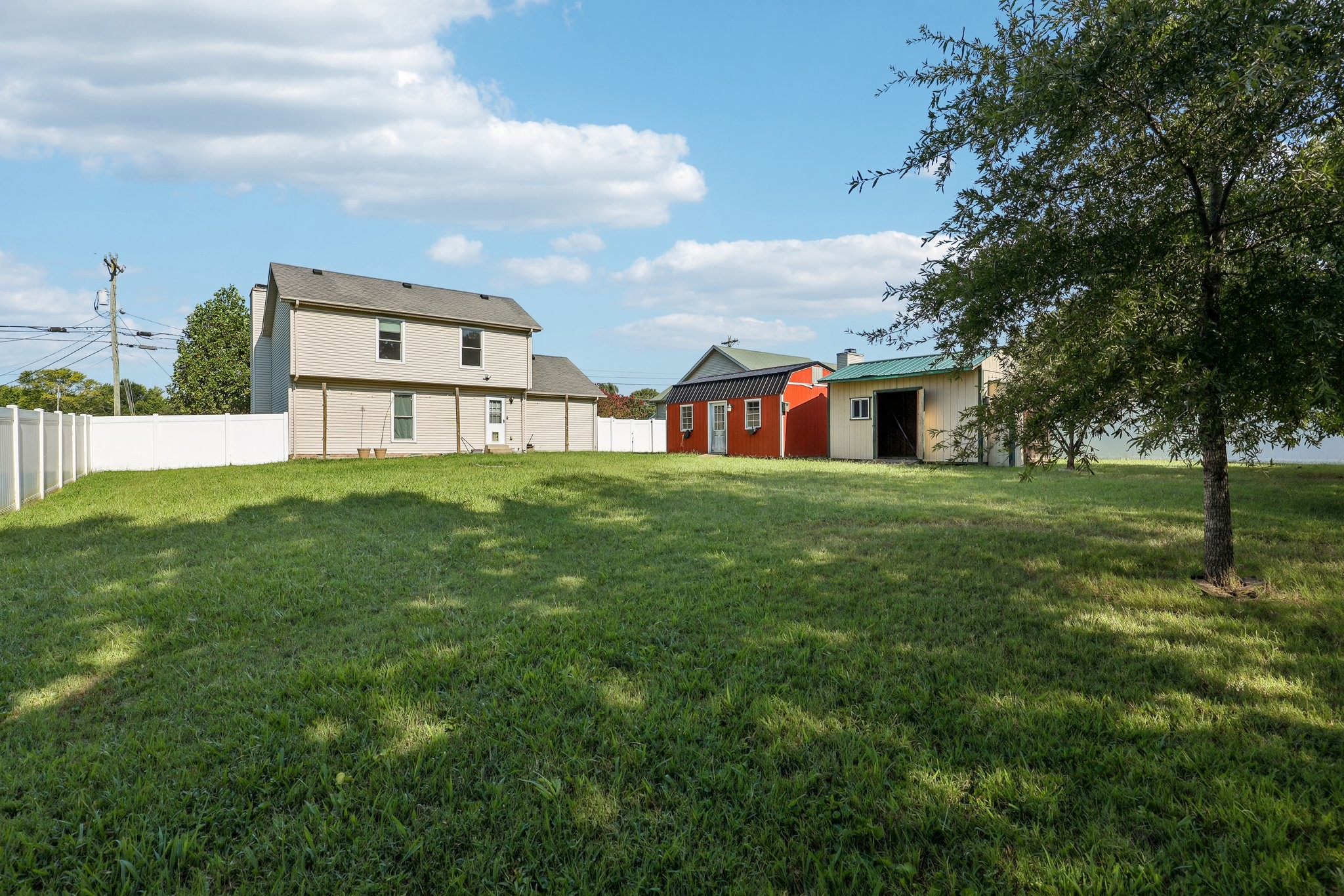 2685 Keyland Dr Property Photo 18