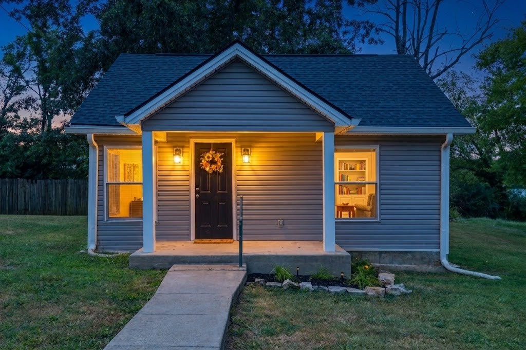 4016 Woodbury Pike Property Photo 1