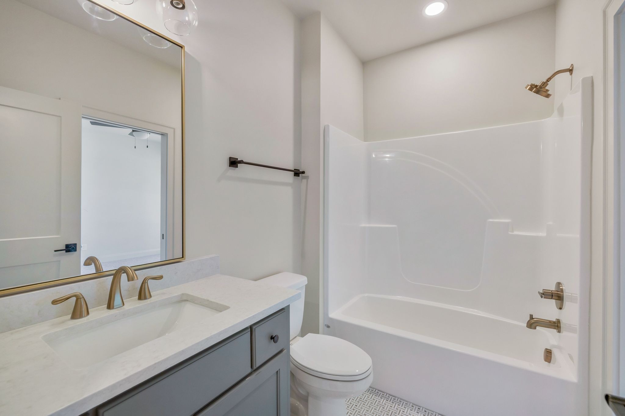5548 Sinclair St Property Photo 14