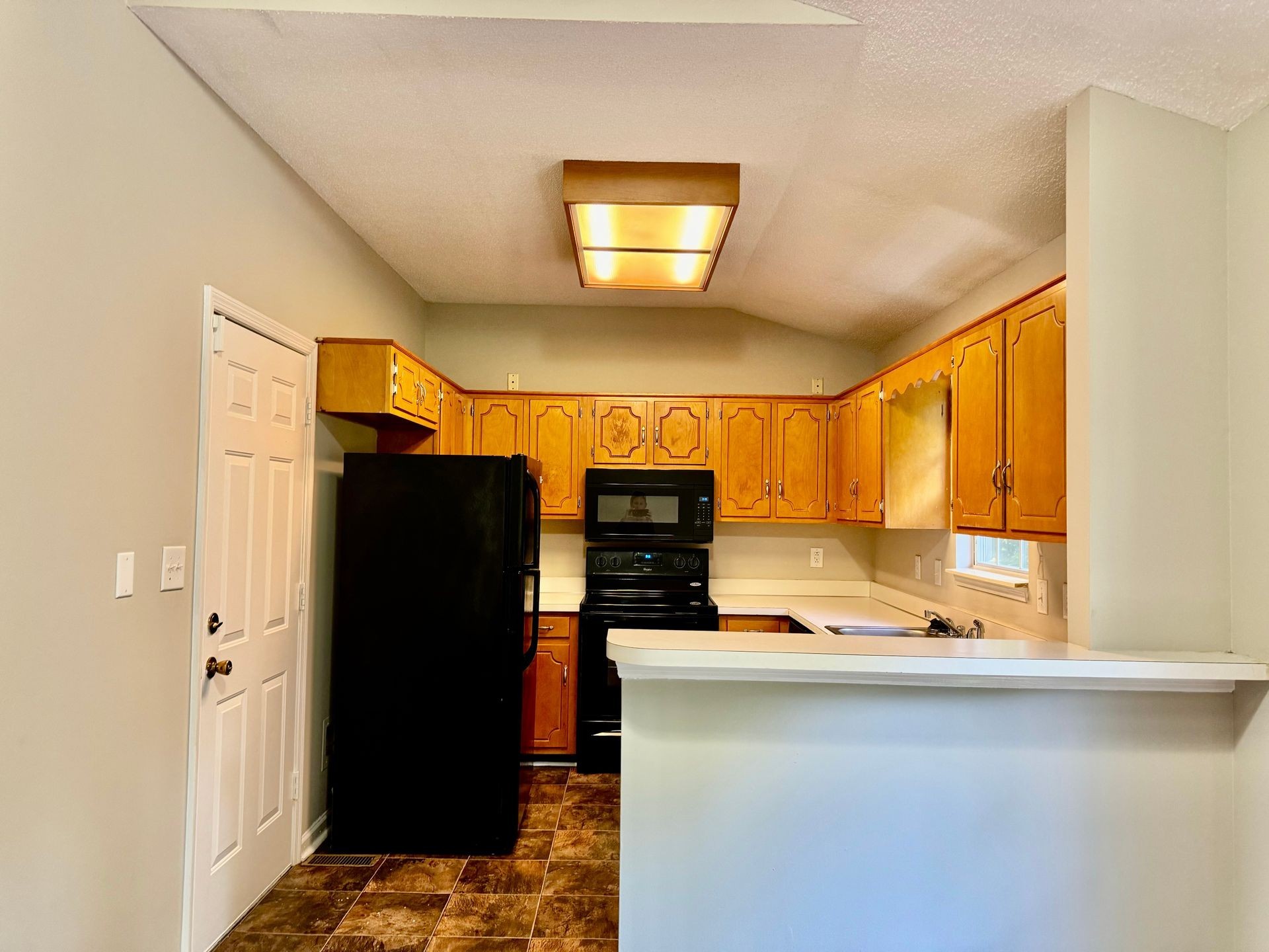 69 Grassmire Property Photo 4