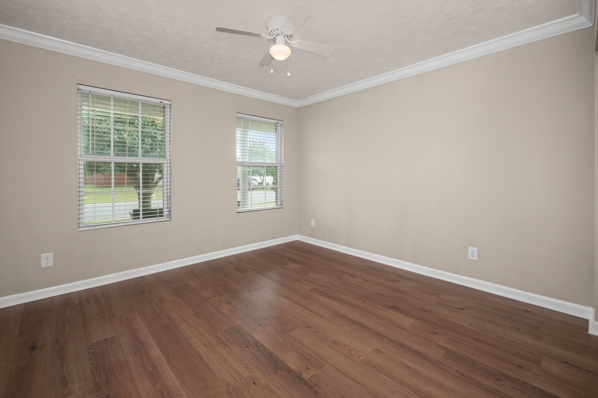 2732 Miranda Dr Property Photo 29
