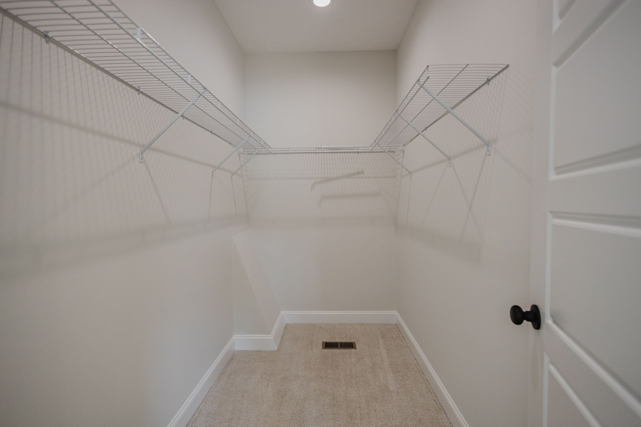 852 Lower Halls Mill Property Photo 24