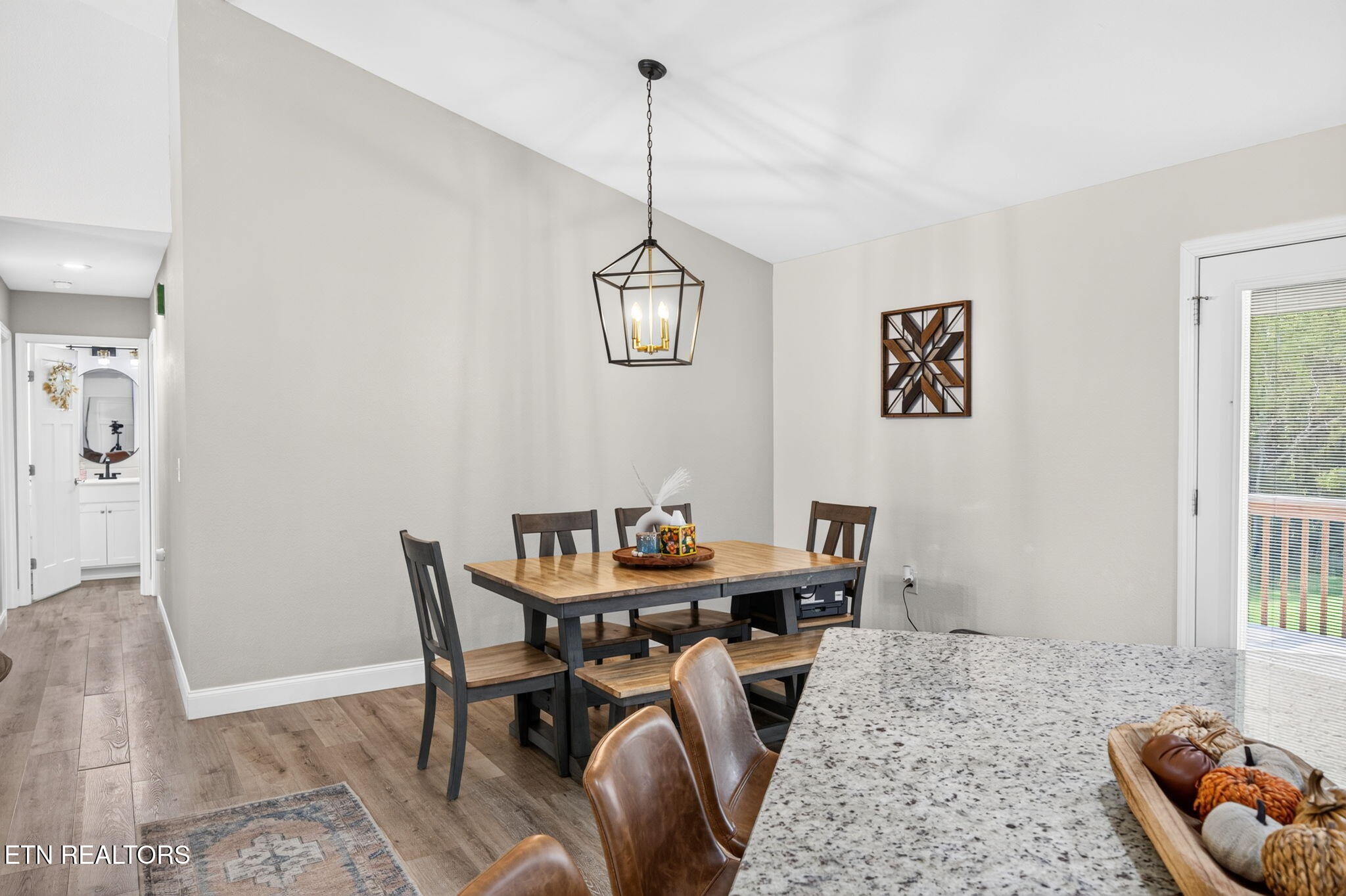 60 Capitol Drive Property Photo 14