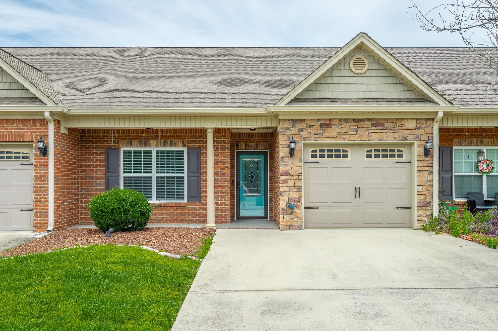 8274 Carlitos Lane Property Photo 1