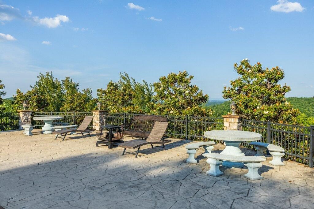 5625 Harrison Pike Property Photo 6
