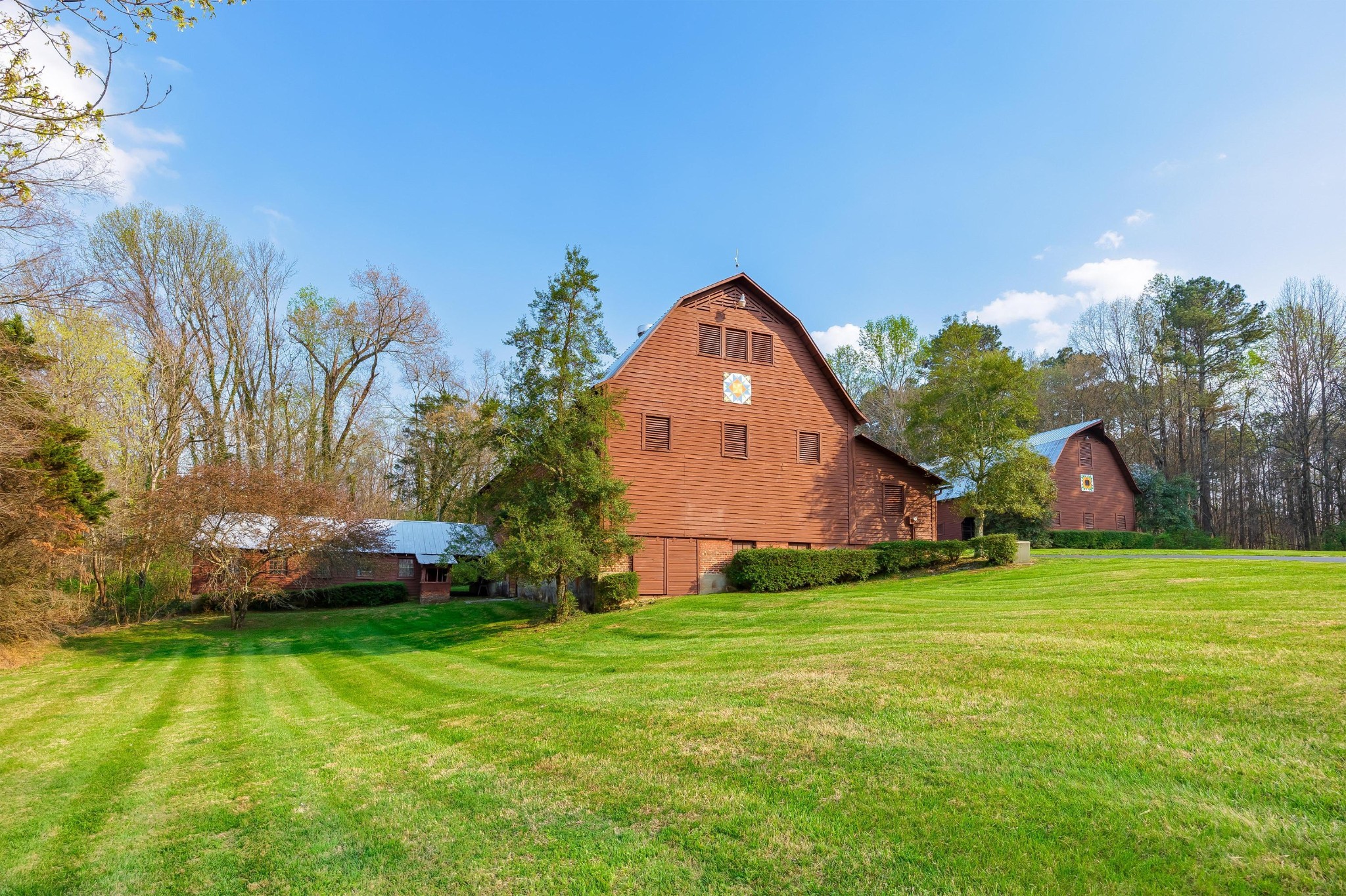 1025 Cedar Springs Road Property Photo 25