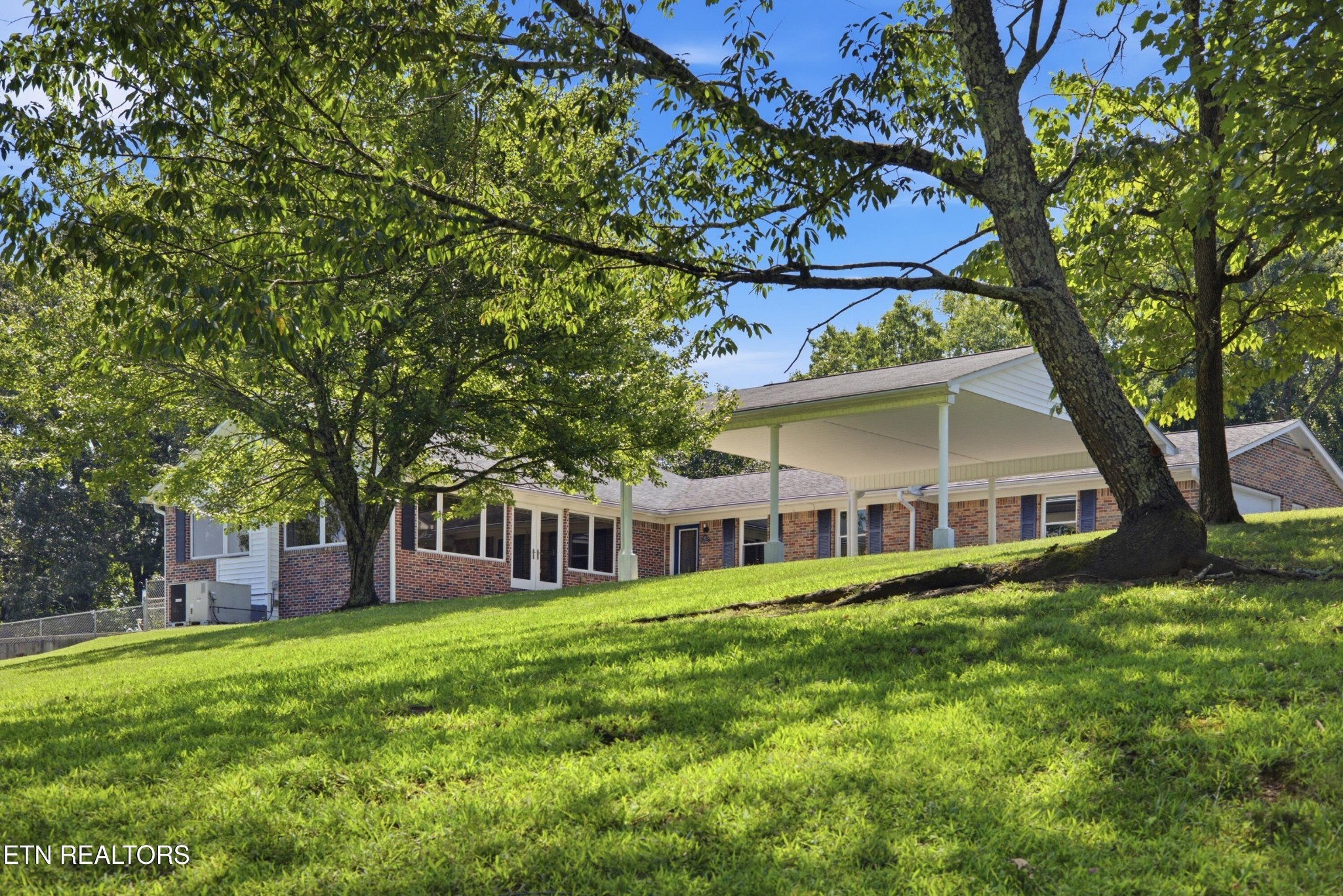 286 Dan Circle