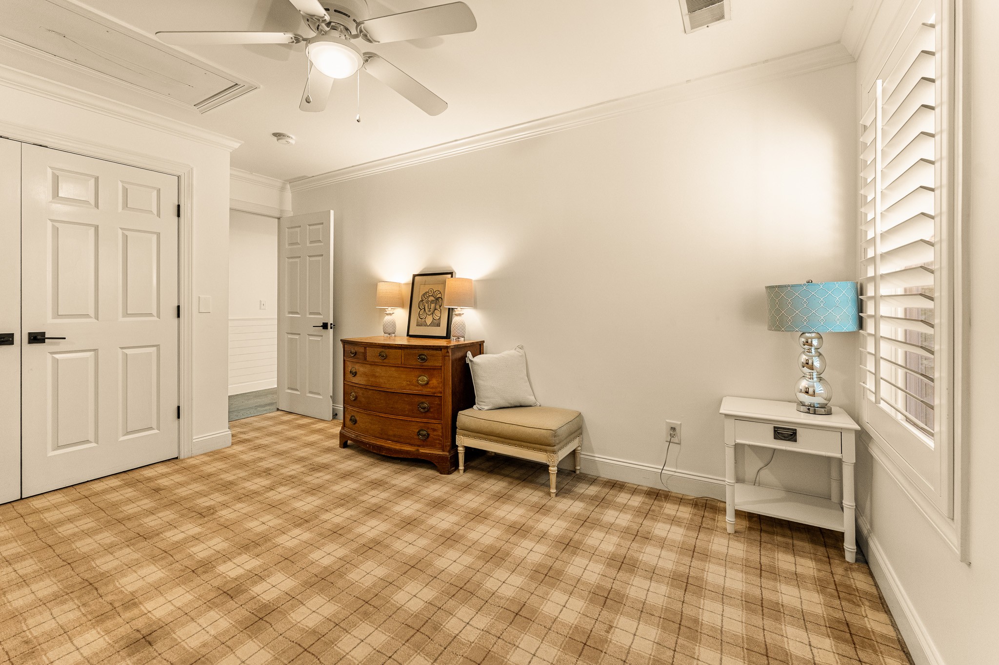 230 Pearl St Property Photo 60