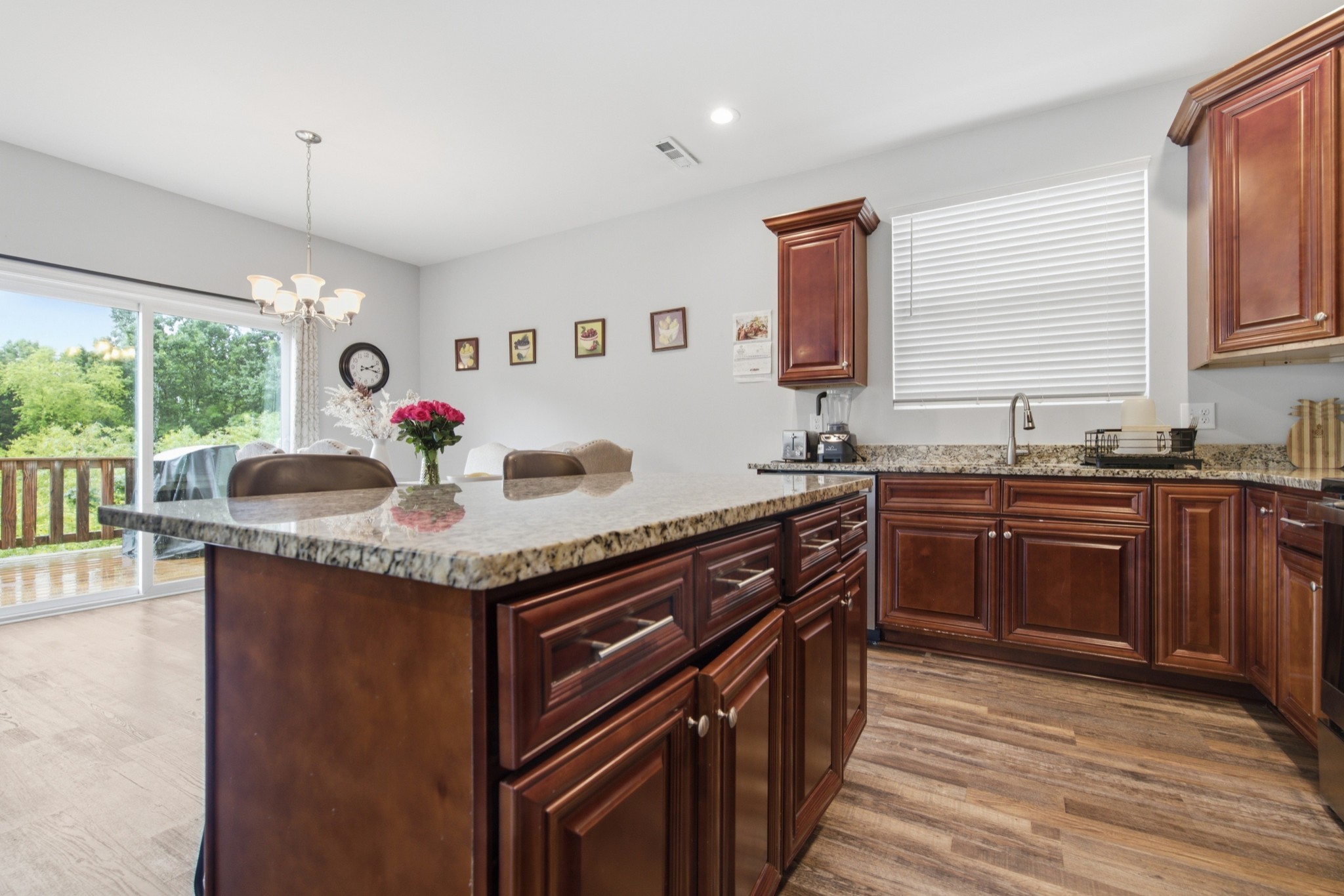 4856 Terragon Trl Property Photo 14