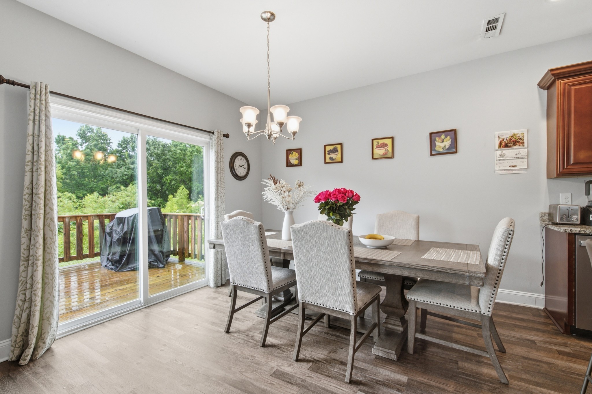 4856 Terragon Trl Property Photo 15