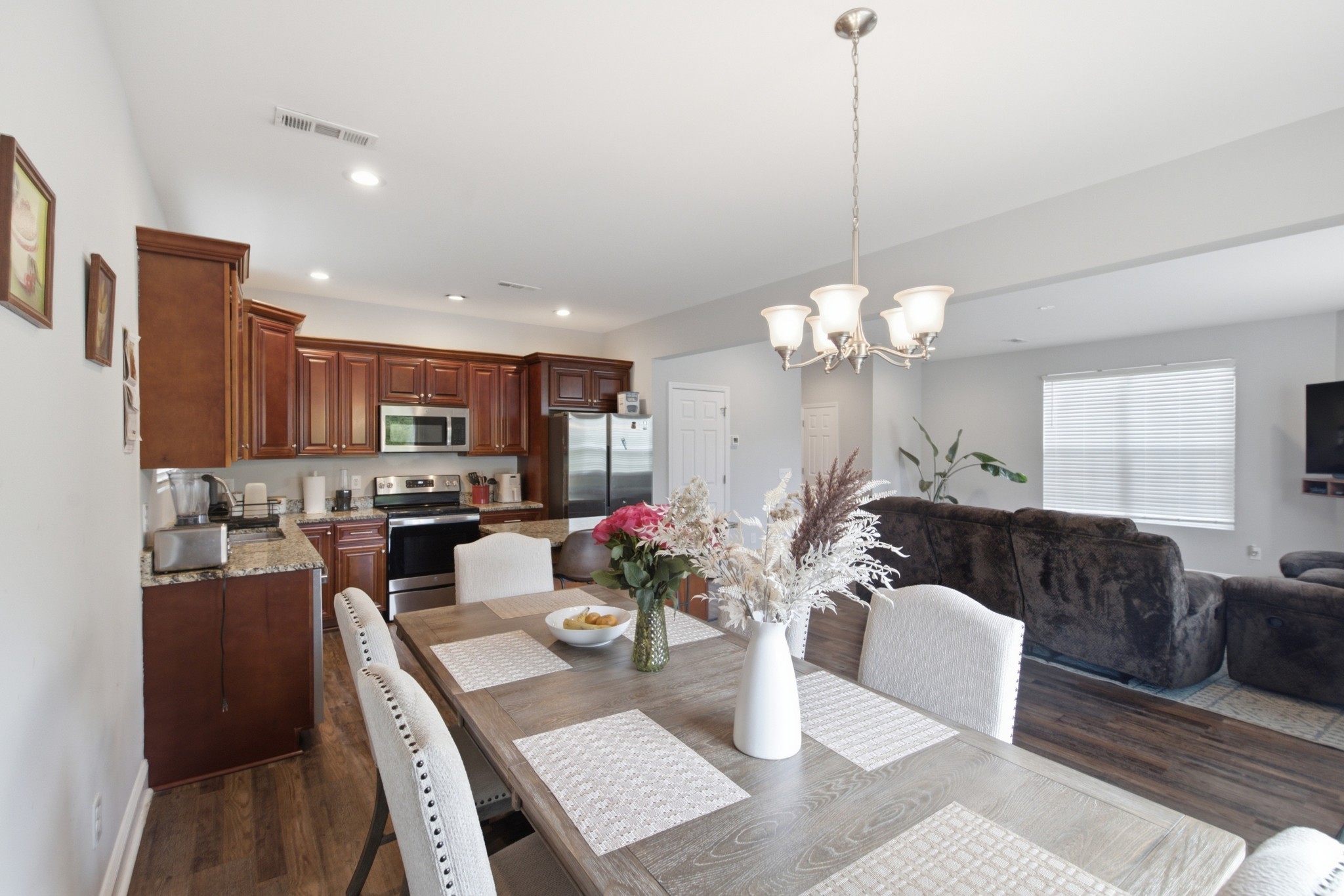 4856 Terragon Trl Property Photo 16