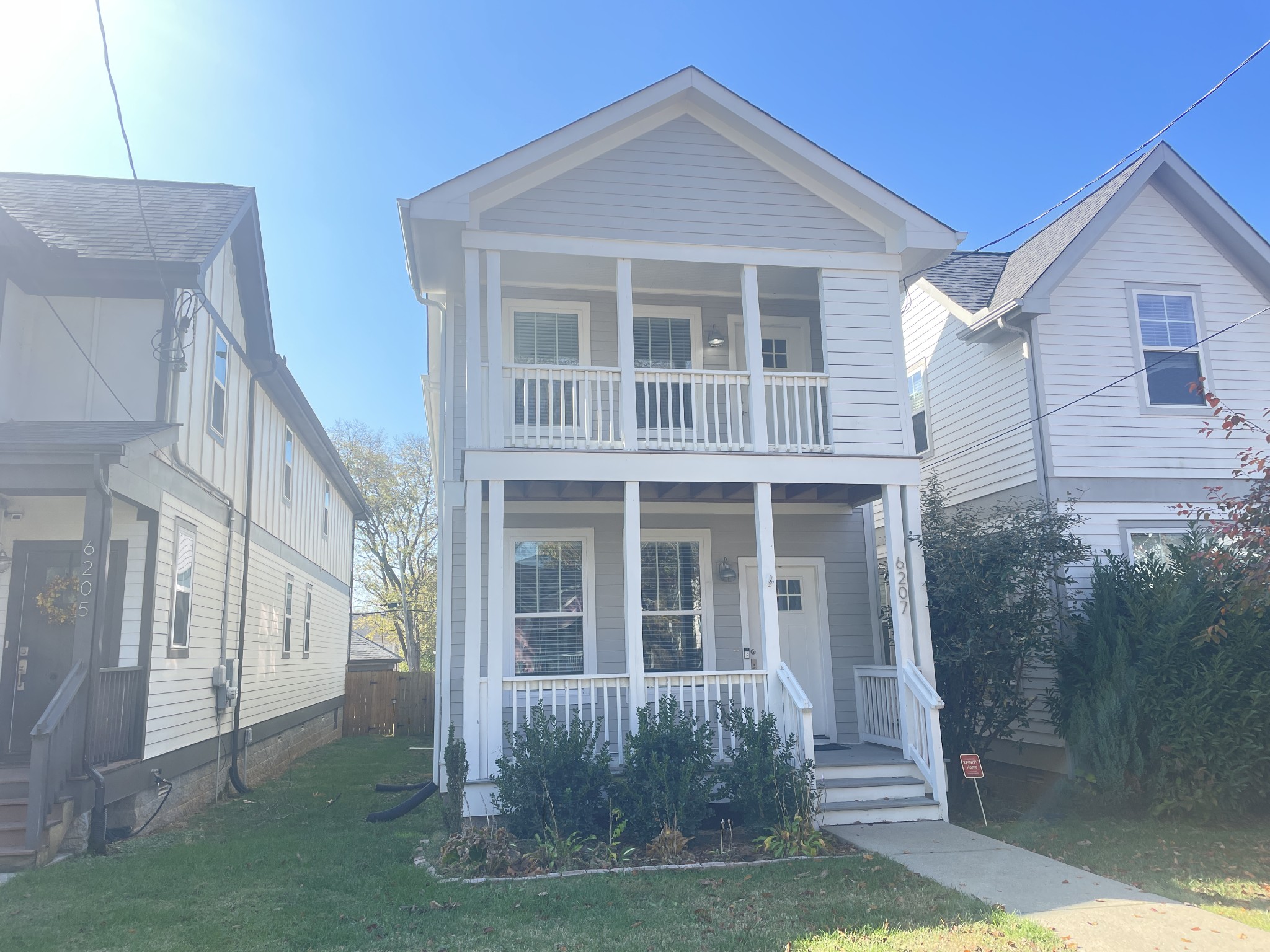 6207 Pennsylvania Ave Property Photo 1