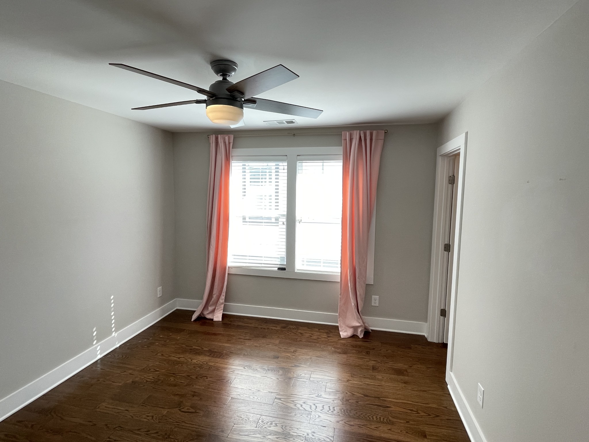 6207 Pennsylvania Ave Property Photo 19