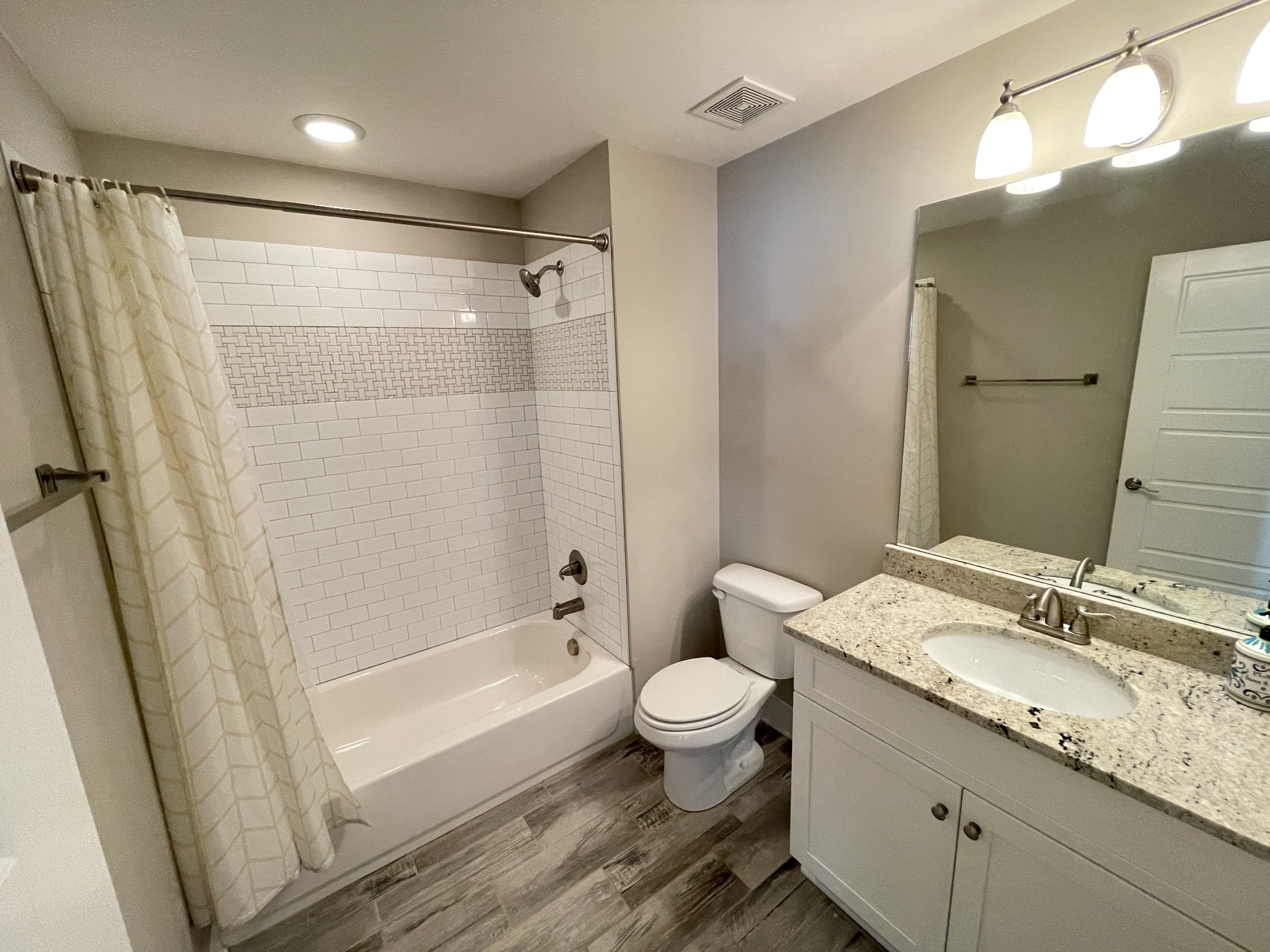 6207 Pennsylvania Ave Property Photo 21