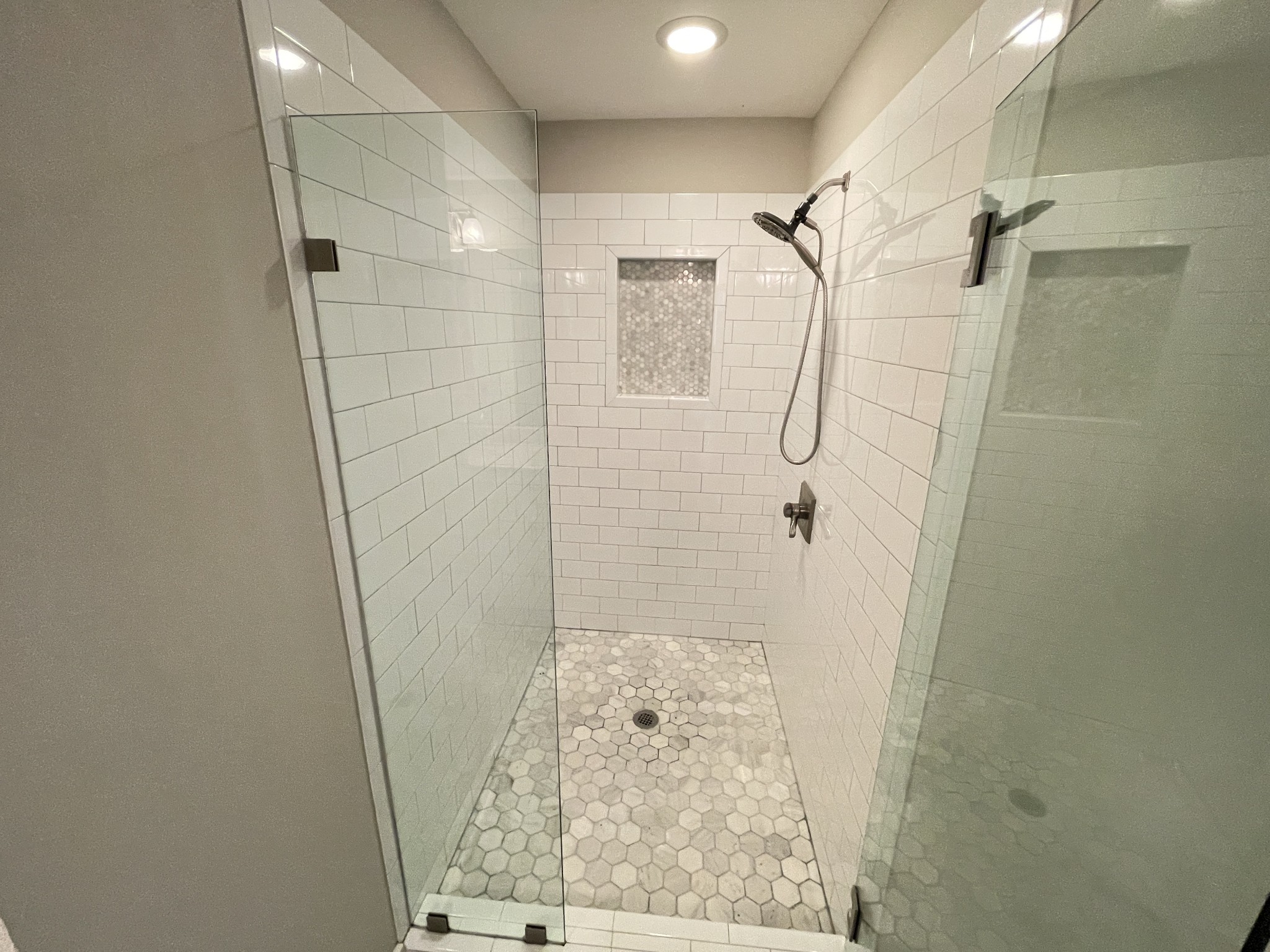 6207 Pennsylvania Ave Property Photo 25