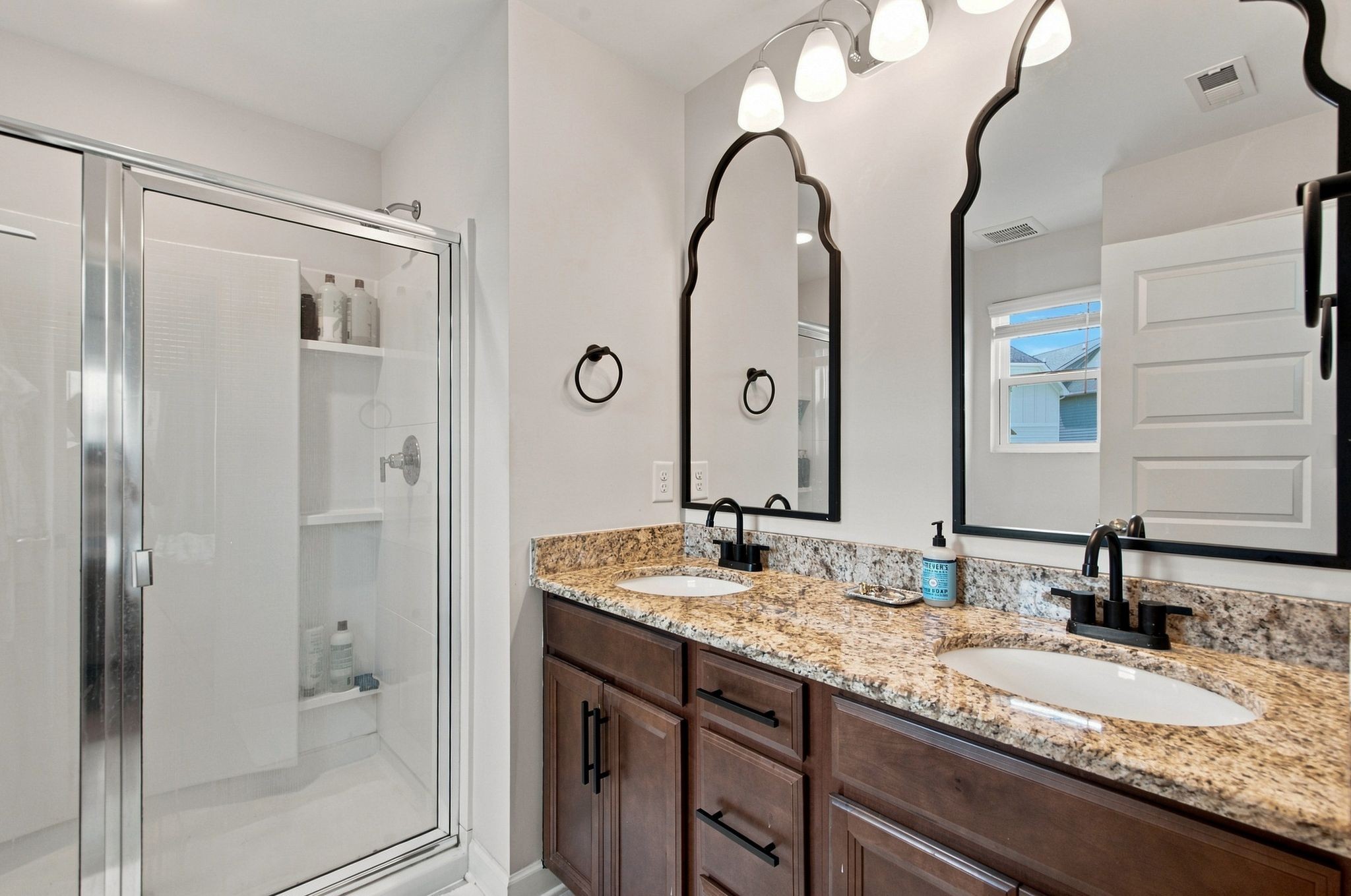 7534 Station Dr Property Photo 20