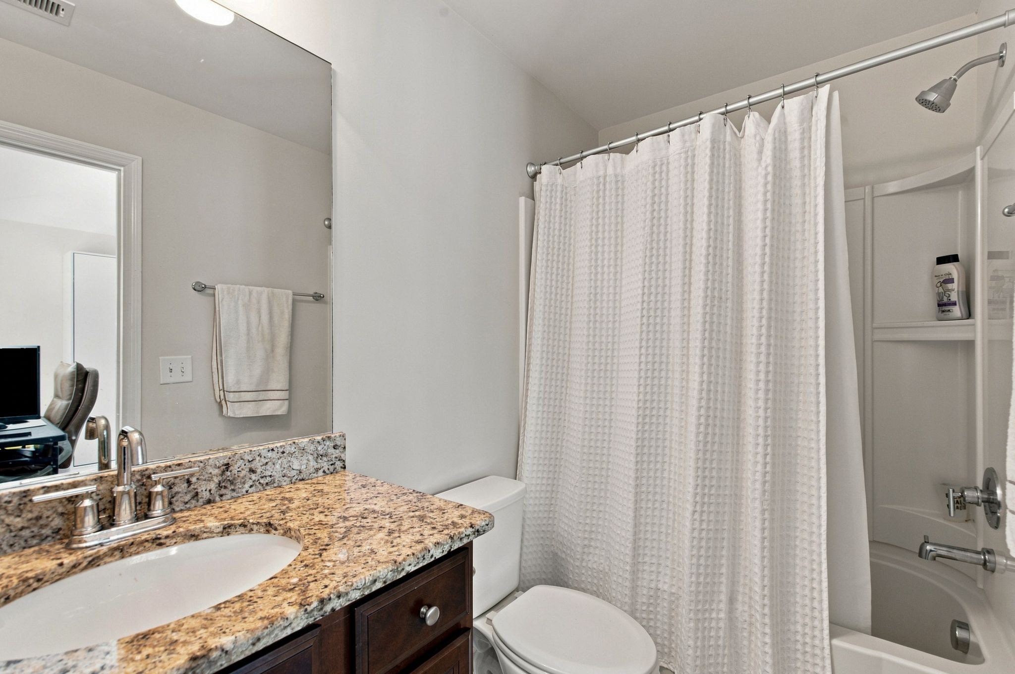 7534 Station Dr Property Photo 23