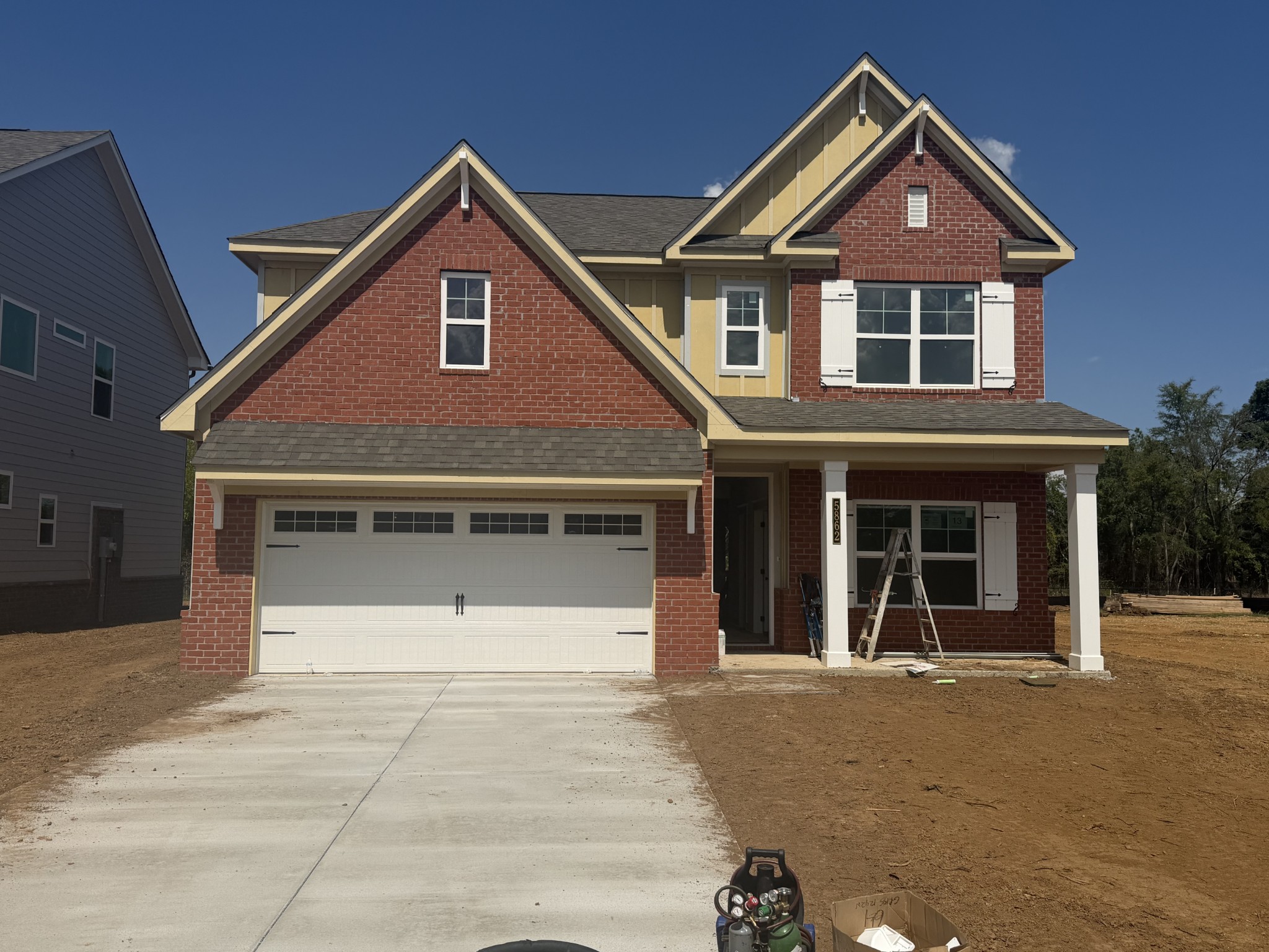 5862 Steiner Way Property Photo 1