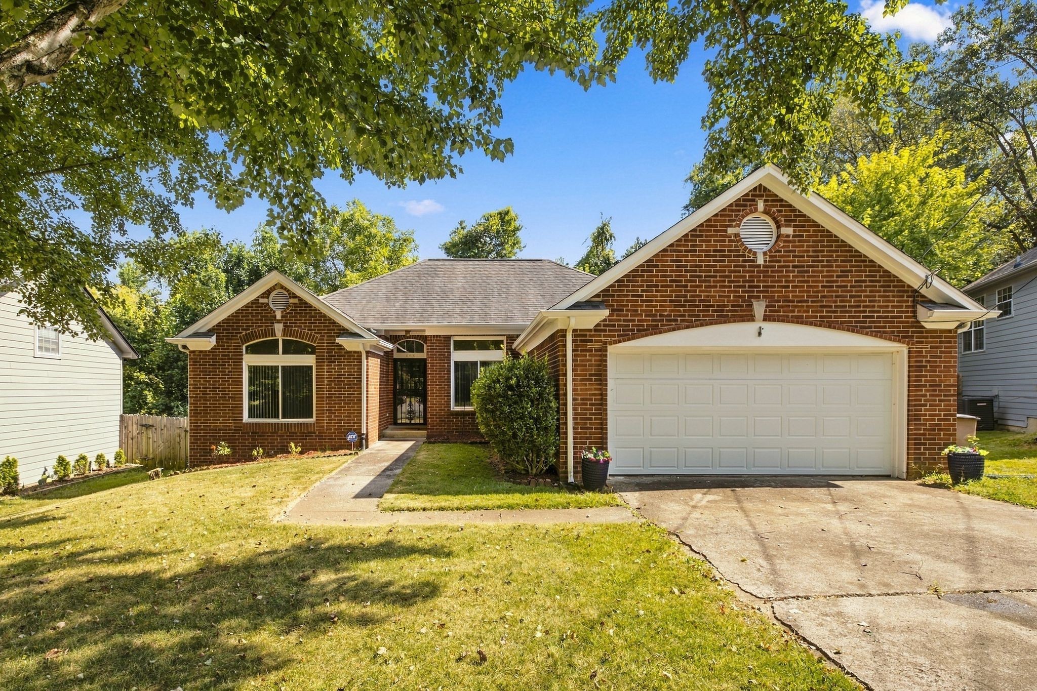 408 Black Mountain Dr Property Photo 1