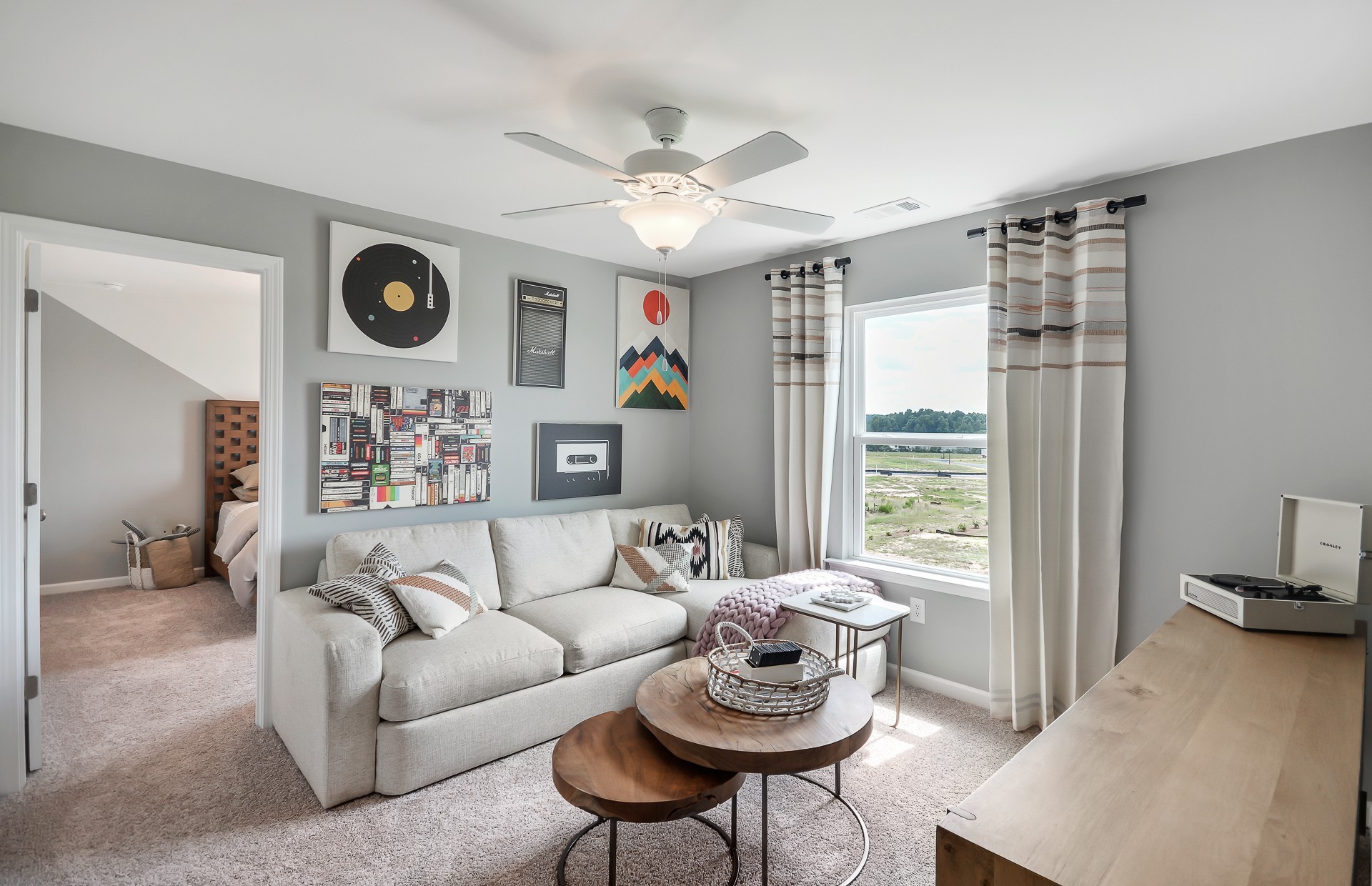 483 Jet Stream Dr Property Photo 15