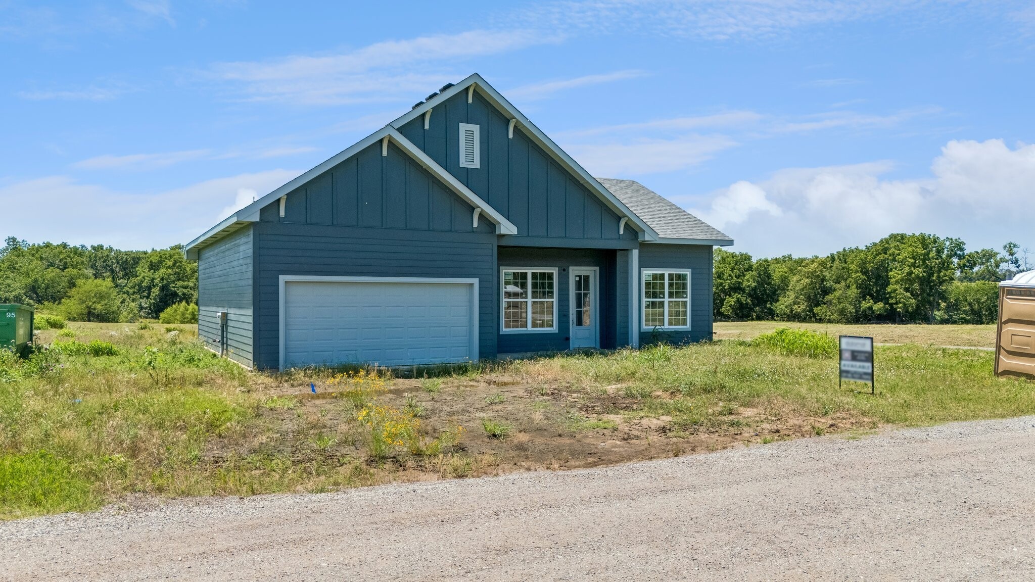 1157 Bear Branch Circle Property Photo 2