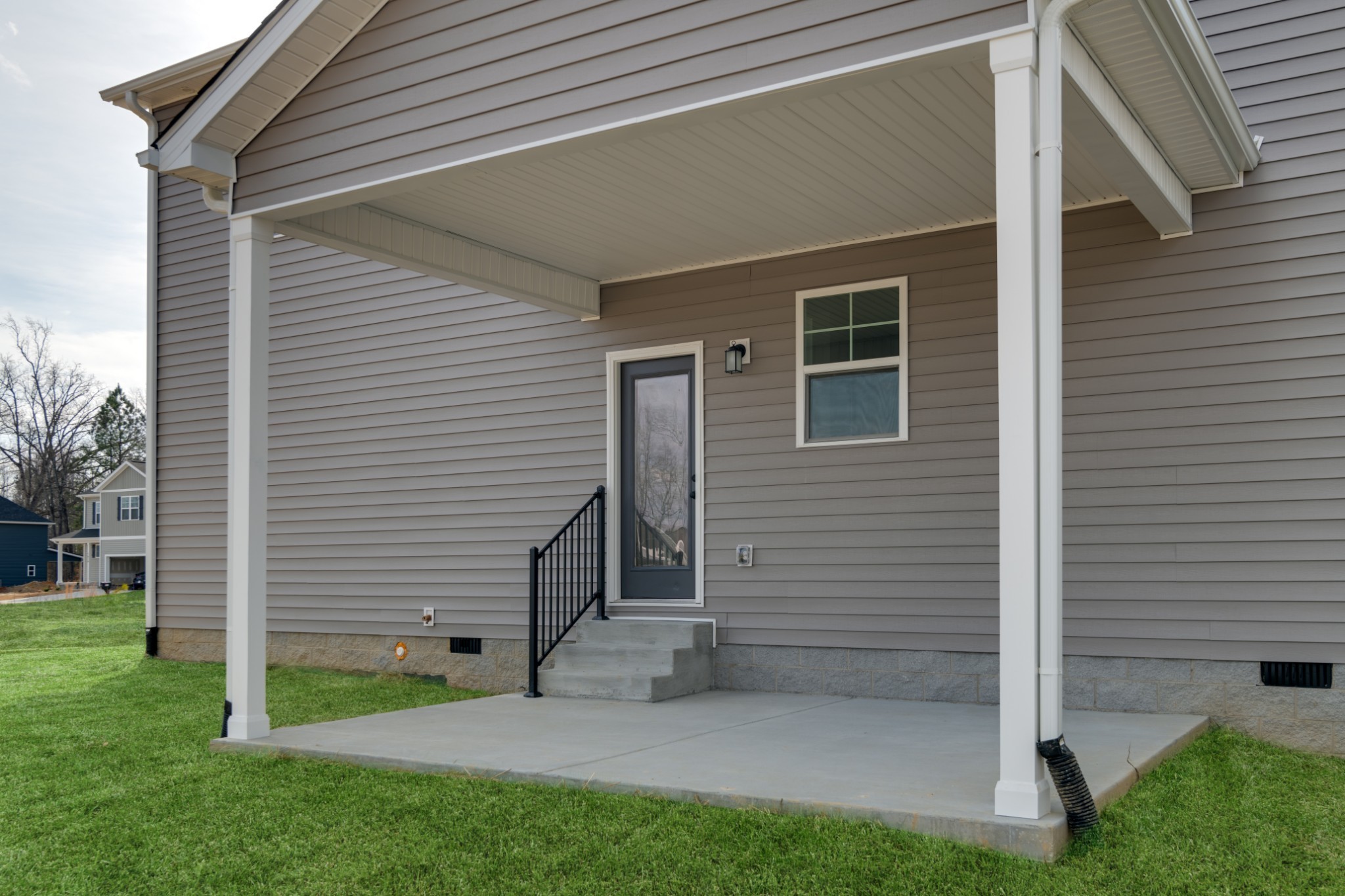 220 Reece Road Property Photo 4