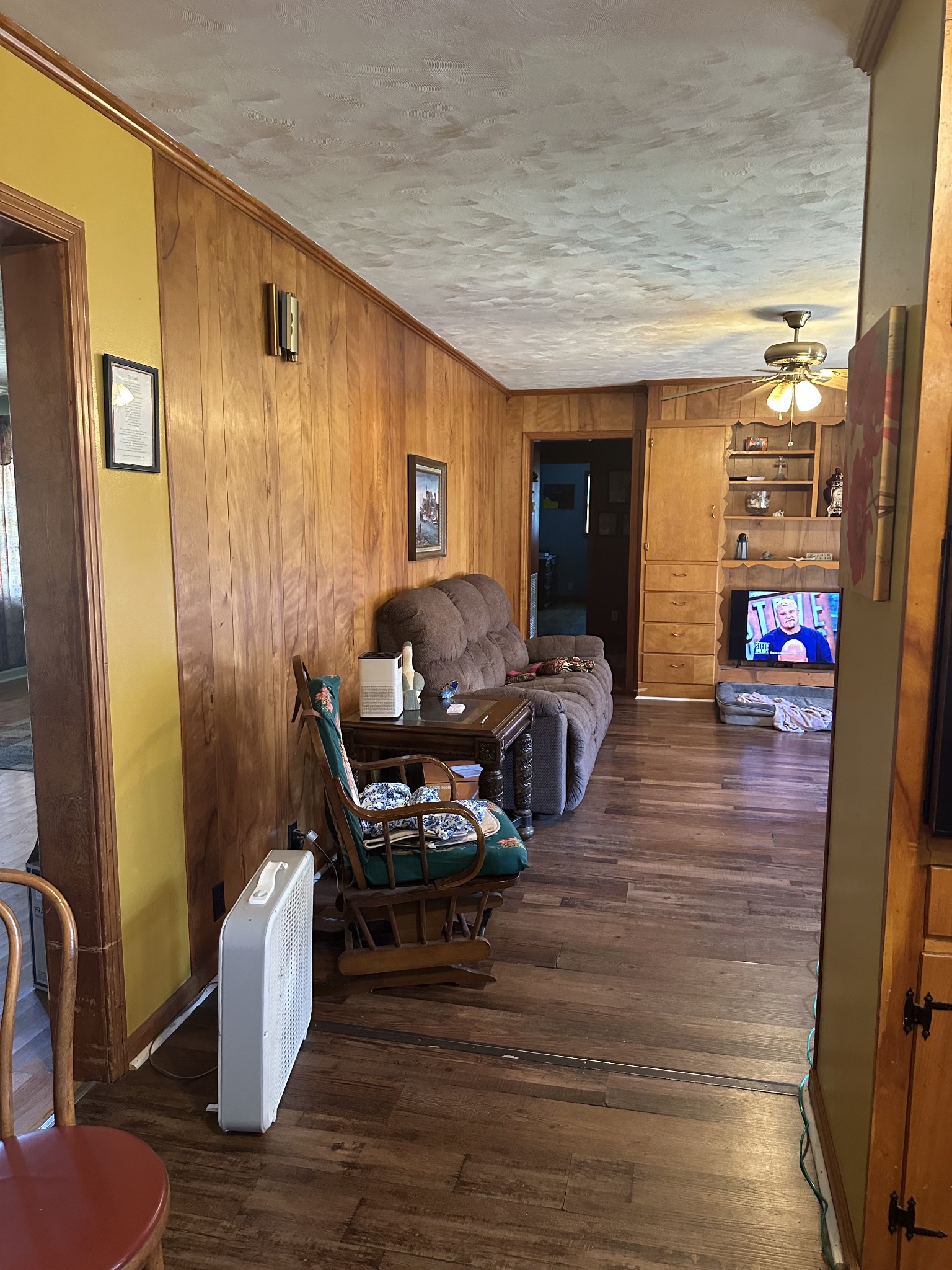 16572 Highway 211 Property Photo 14