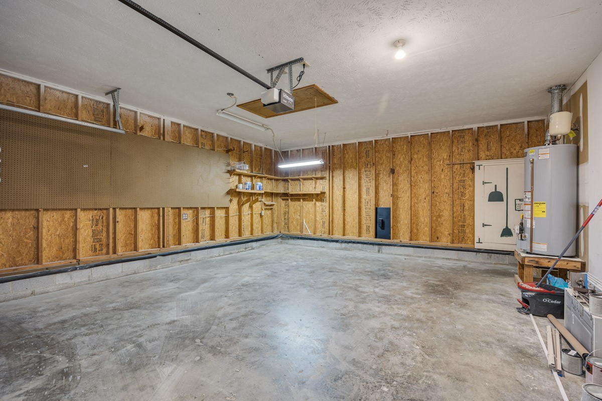 305 Roundhill Cv Property Photo 20