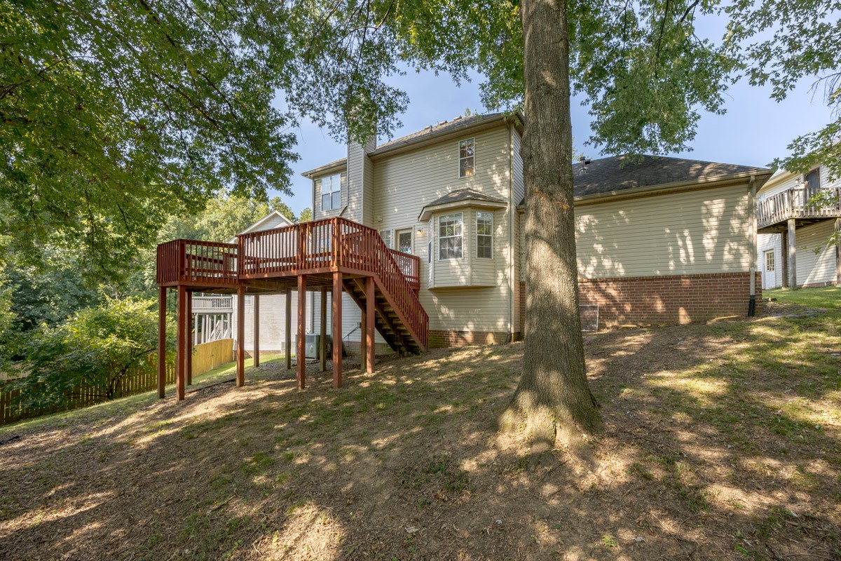 305 Roundhill Cv Property Photo 21