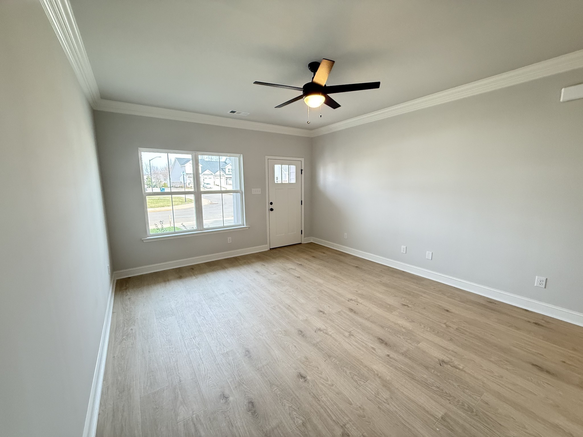 525 Rohan Drive Property Photo 2