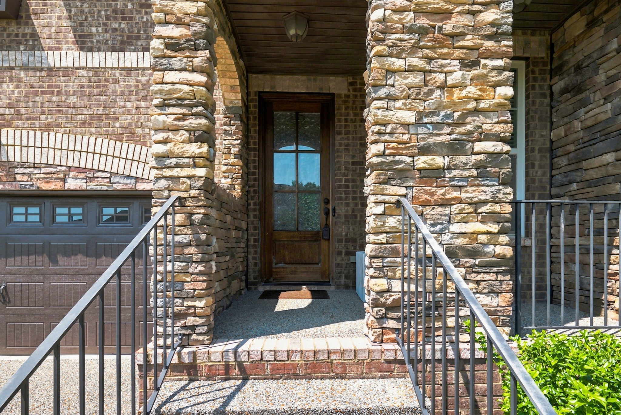 5128 Mountainbrook Cir Property Photo 4