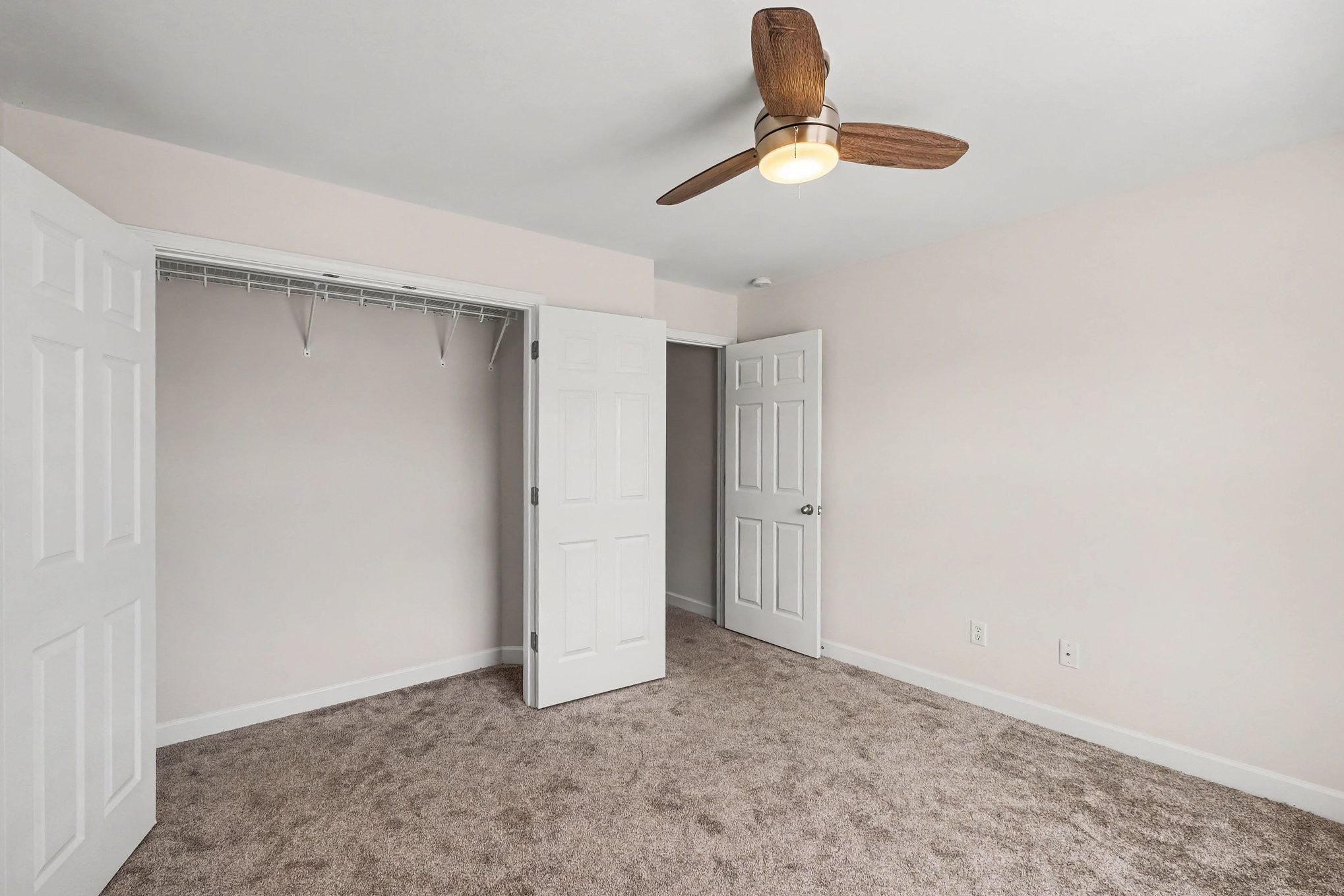 756 Starpoint Dr Property Photo 30