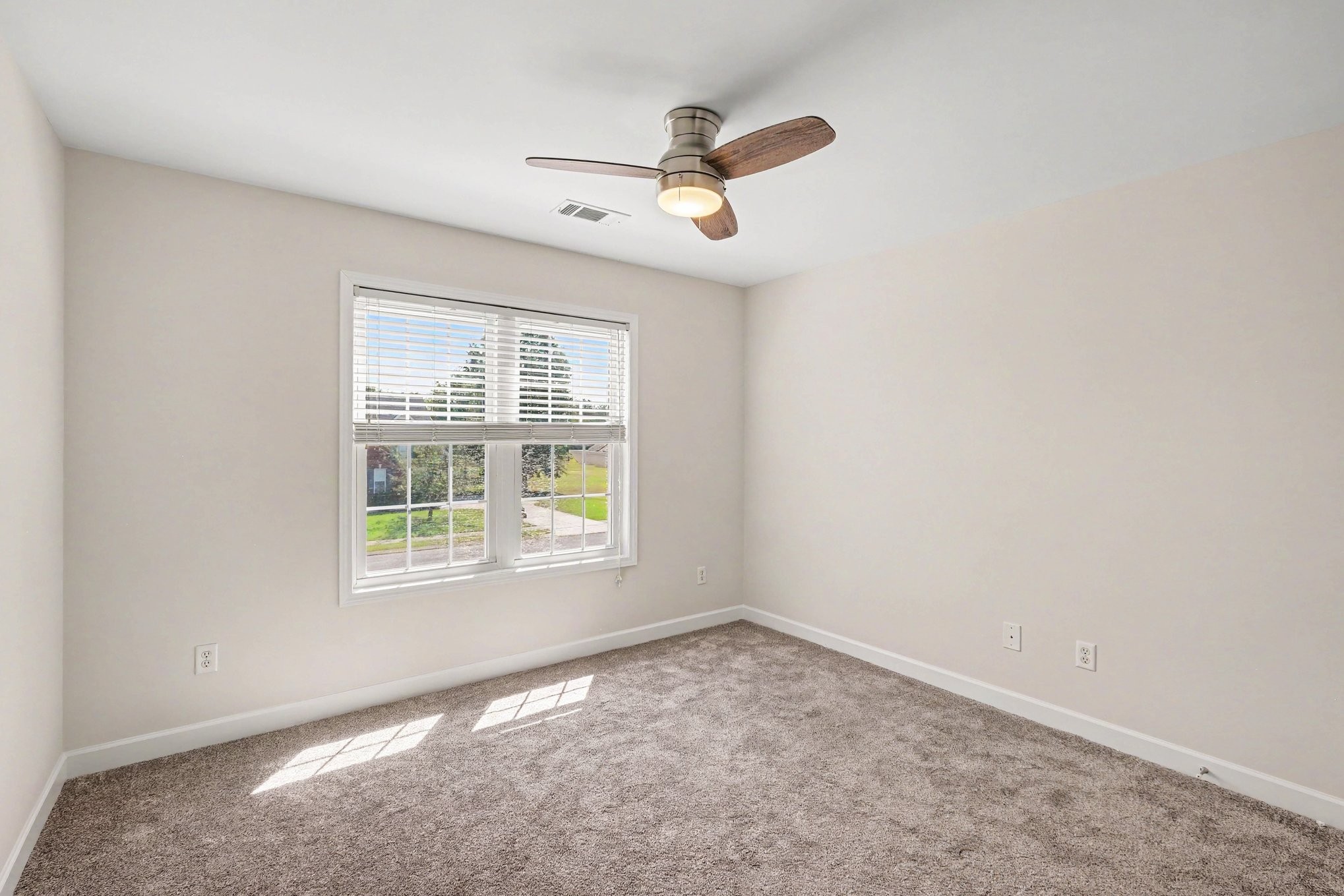756 Starpoint Dr Property Photo 31